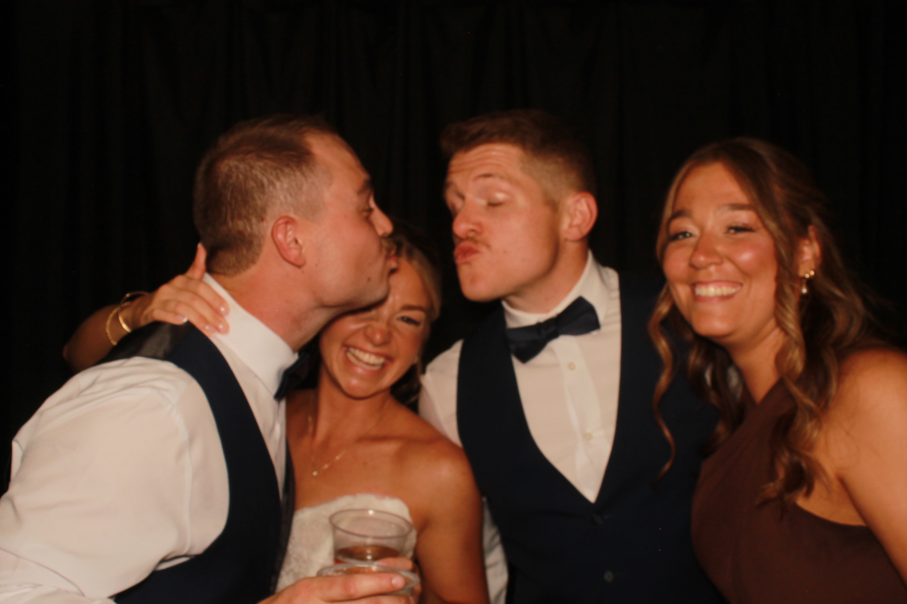 Kelli & Aaron Wedding | View more photos from the event at gallery.photoboothcincy.com/u/PhotoBoothCincy/Kelli-Aaron-Wedding