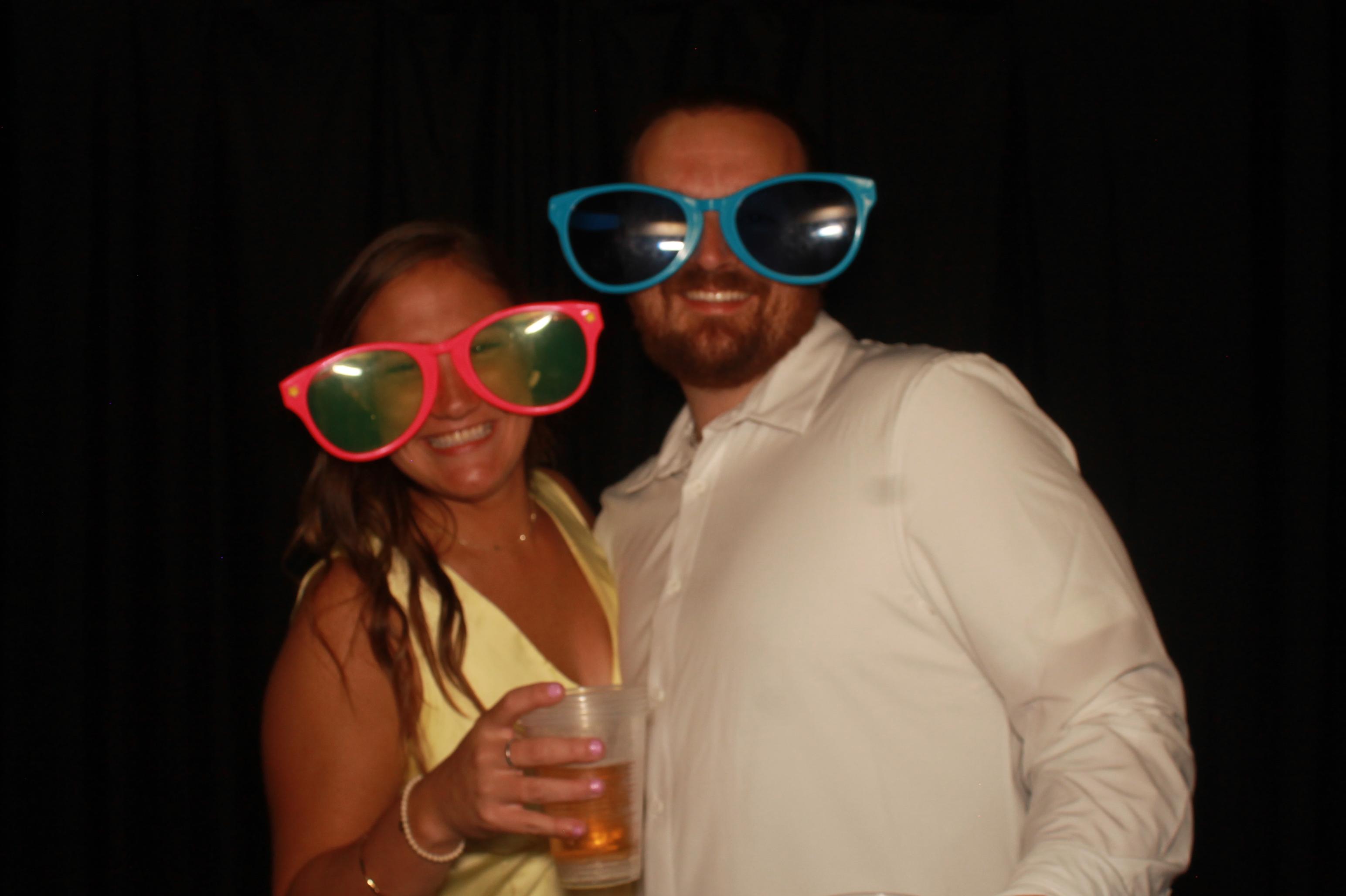 Kelli & Aaron Wedding | View more photos from the event at gallery.photoboothcincy.com/u/PhotoBoothCincy/Kelli-Aaron-Wedding