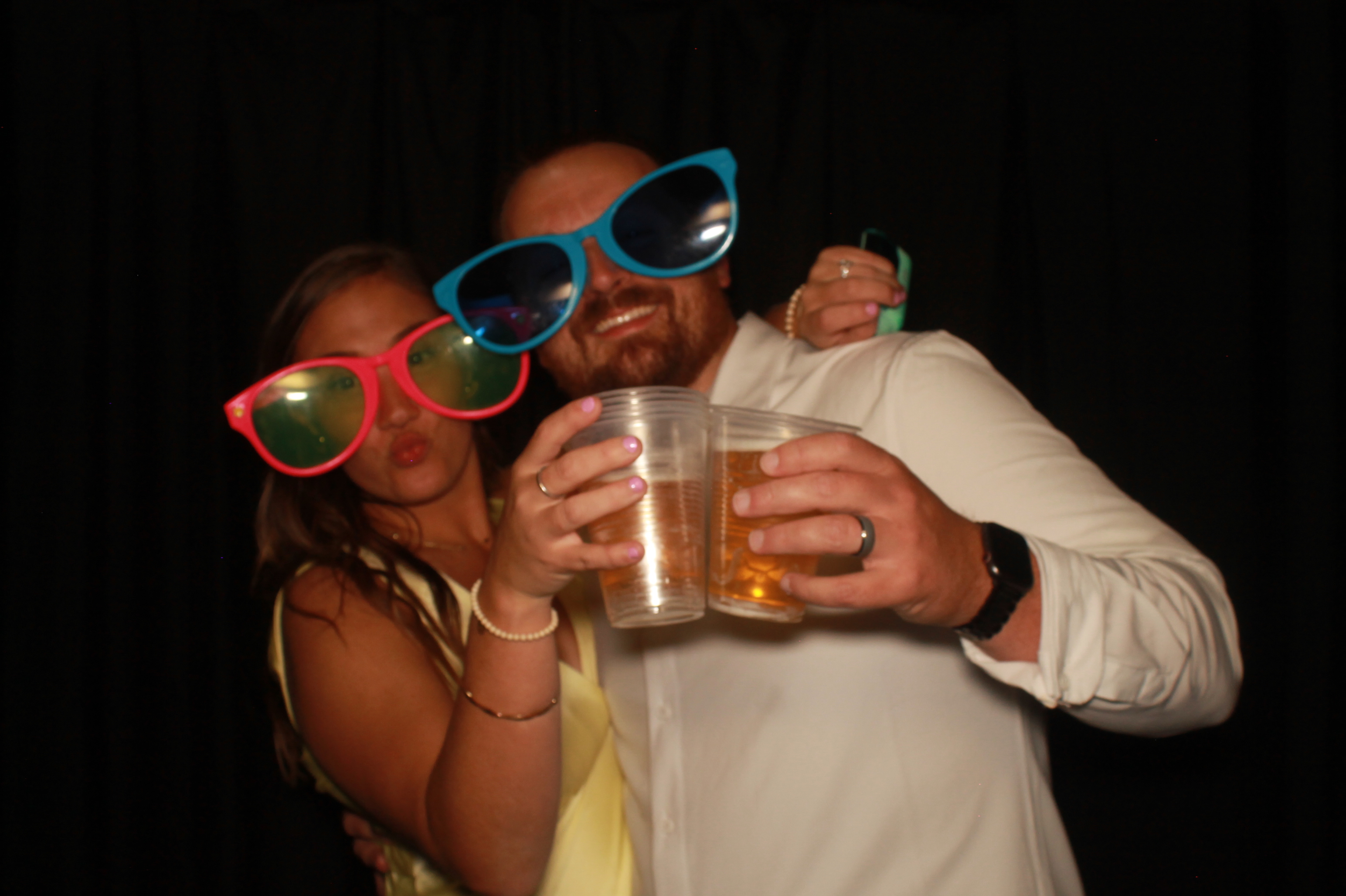 Kelli & Aaron Wedding | View more photos from the event at gallery.photoboothcincy.com/u/PhotoBoothCincy/Kelli-Aaron-Wedding