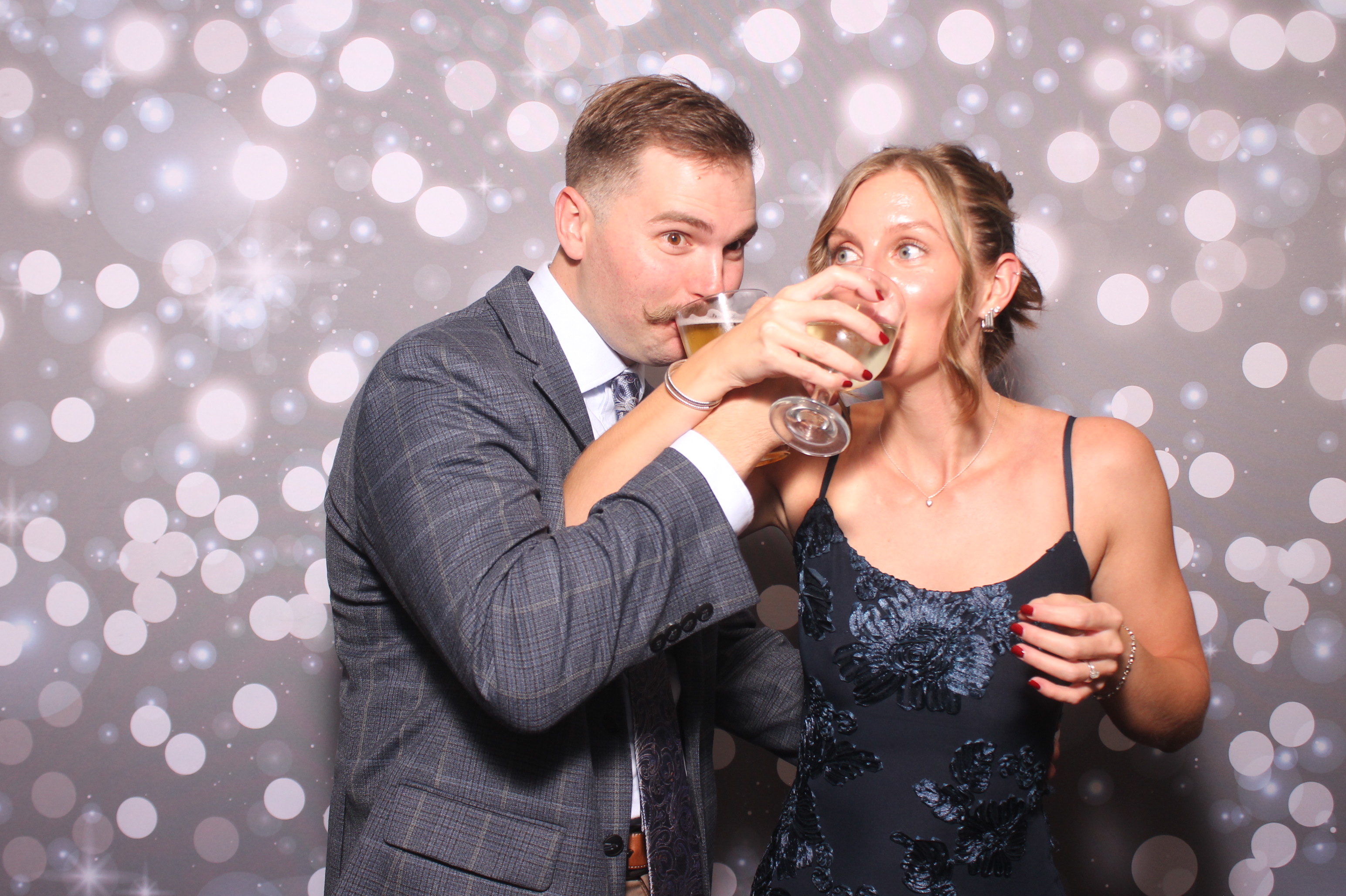 Kincaids Wedding | View more photos from the event at gallery.photoboothcincy.com/u/PhotoBoothCincy/Kincaids-Wedding
