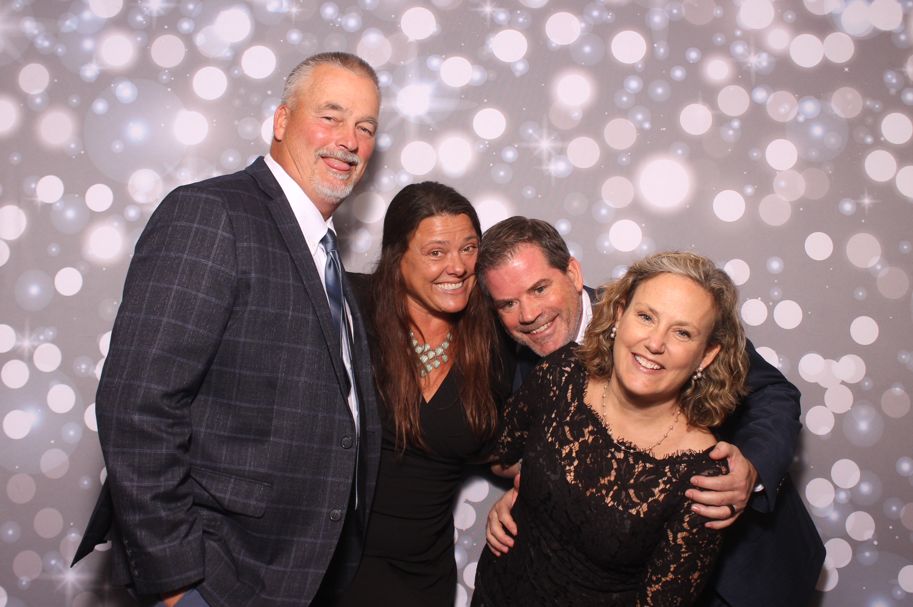 Kincaids Wedding | View more photos from the event at gallery.photoboothcincy.com/u/PhotoBoothCincy/Kincaids-Wedding