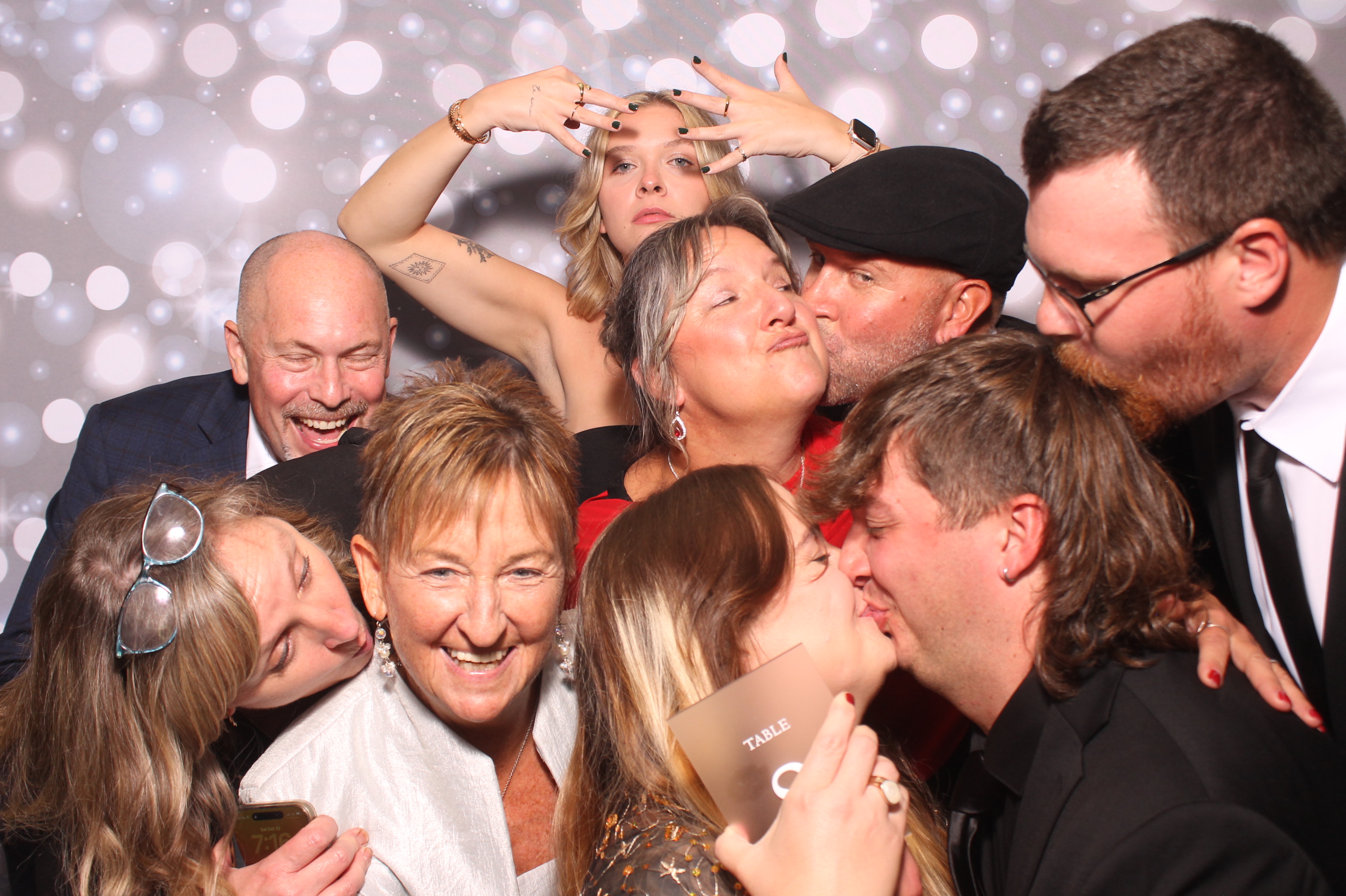 Kincaids Wedding | View more photos from the event at gallery.photoboothcincy.com/u/PhotoBoothCincy/Kincaids-Wedding