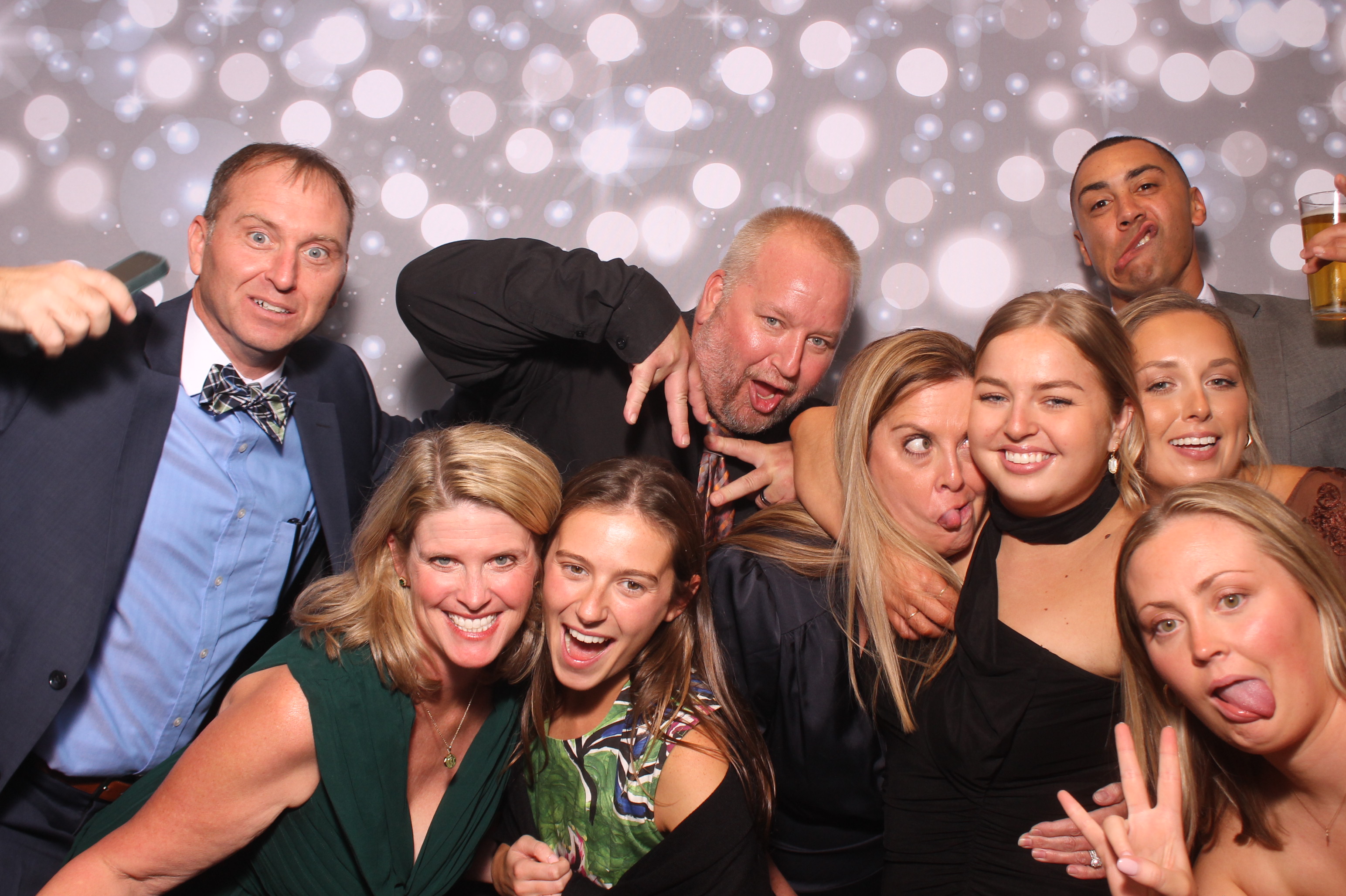 Kincaids Wedding | View more photos from the event at gallery.photoboothcincy.com/u/PhotoBoothCincy/Kincaids-Wedding