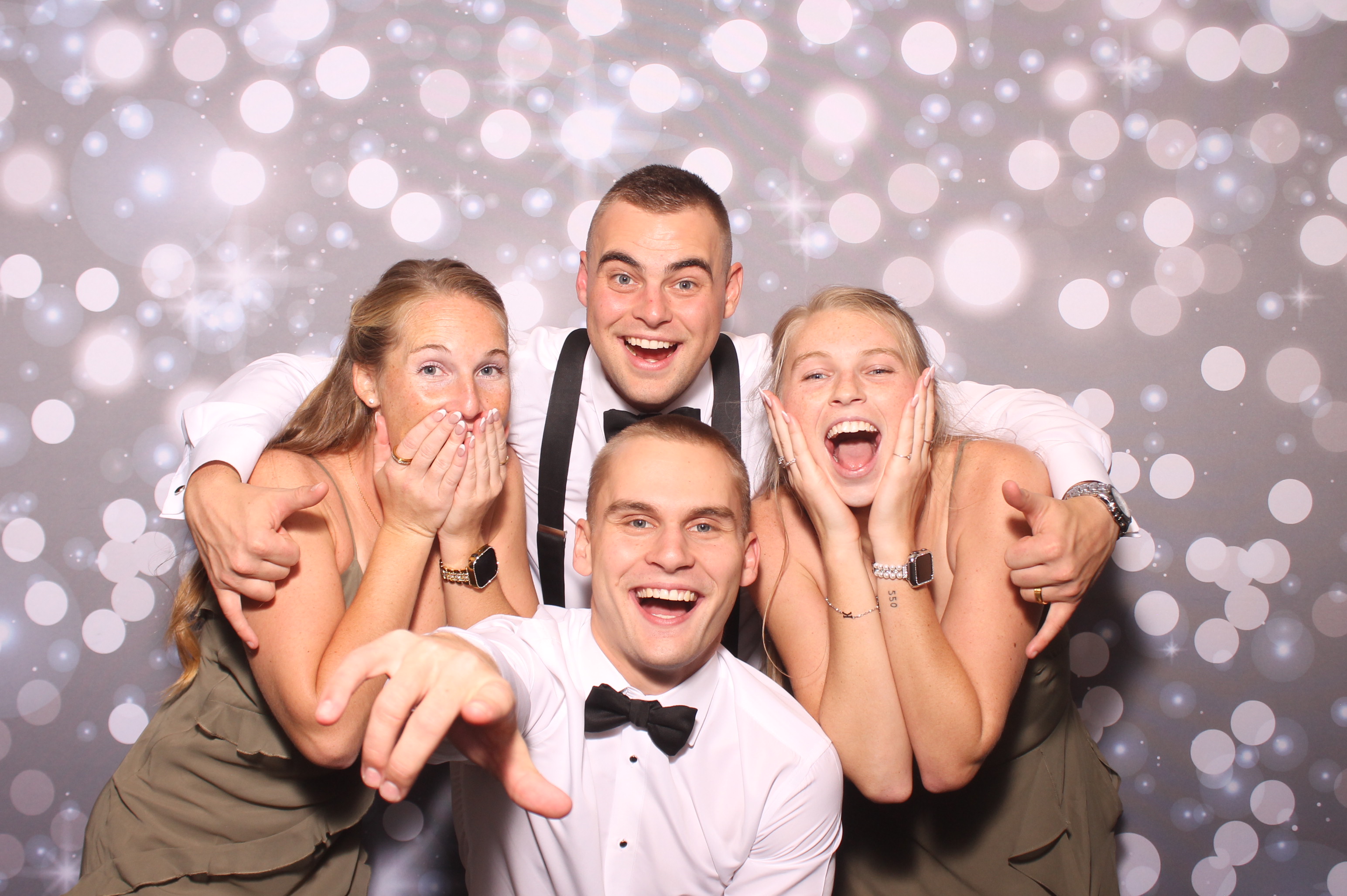 Kincaids Wedding | View more photos from the event at gallery.photoboothcincy.com/u/PhotoBoothCincy/Kincaids-Wedding