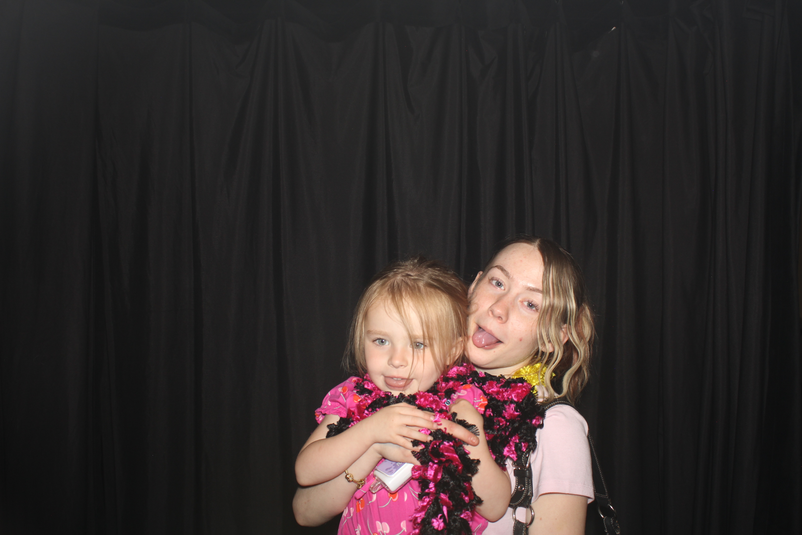 Kylah Grad Party!! | View more photos from the event at gallery.photoboothcincy.com/u/PhotoBoothCincy/Kylah-Grad-Party