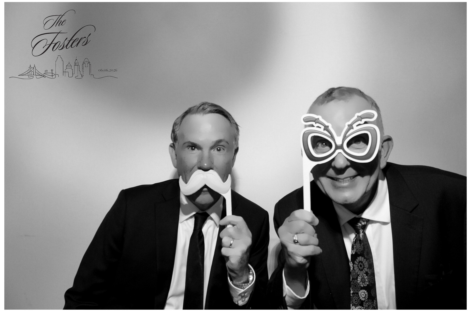 Kylie & Jordan | View more photos from the event at gallery.photoboothcincy.com/u/PhotoBoothCincy/Kylie-Jordan