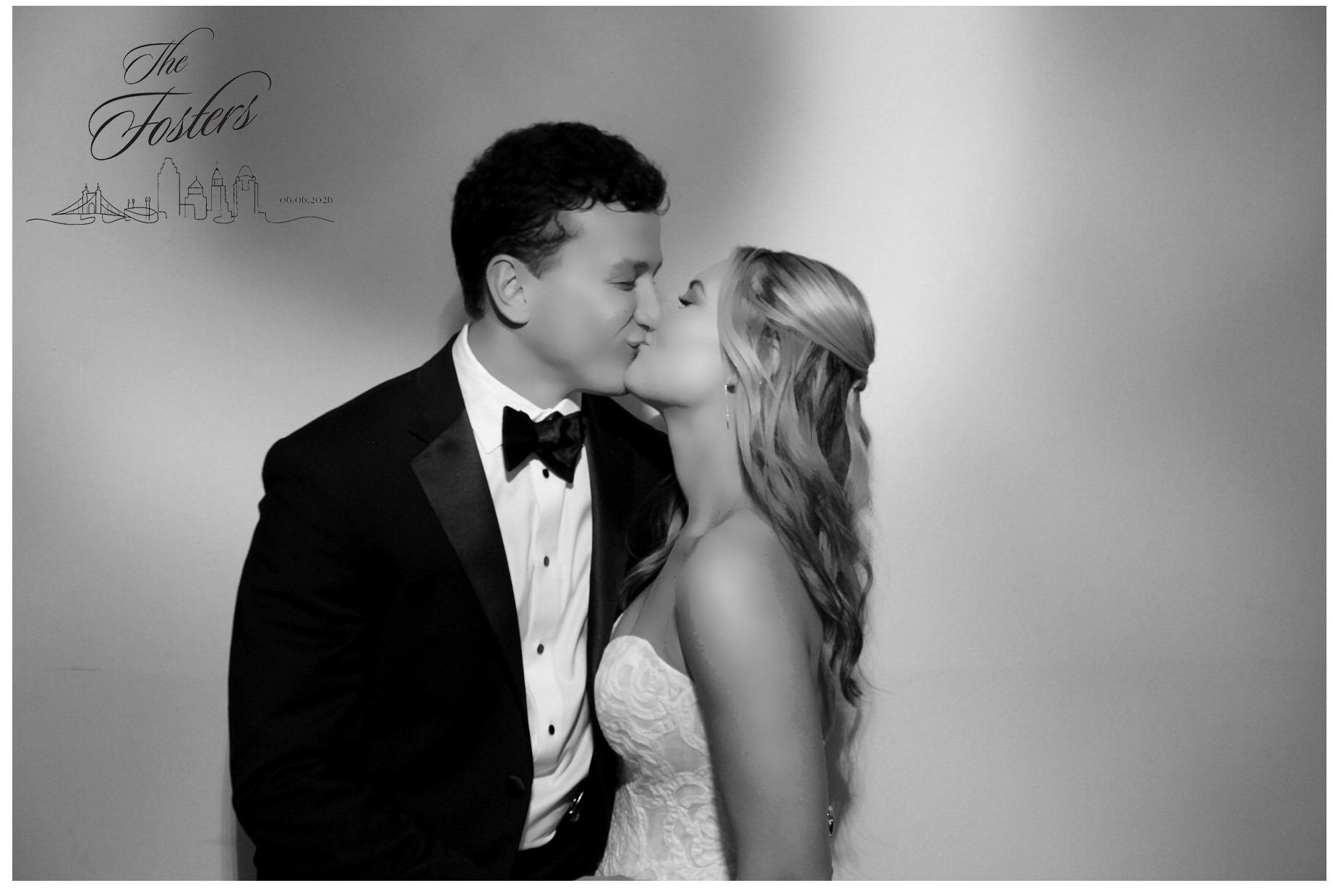 Kylie & Jordan | View more photos from the event at gallery.photoboothcincy.com/u/PhotoBoothCincy/Kylie-Jordan