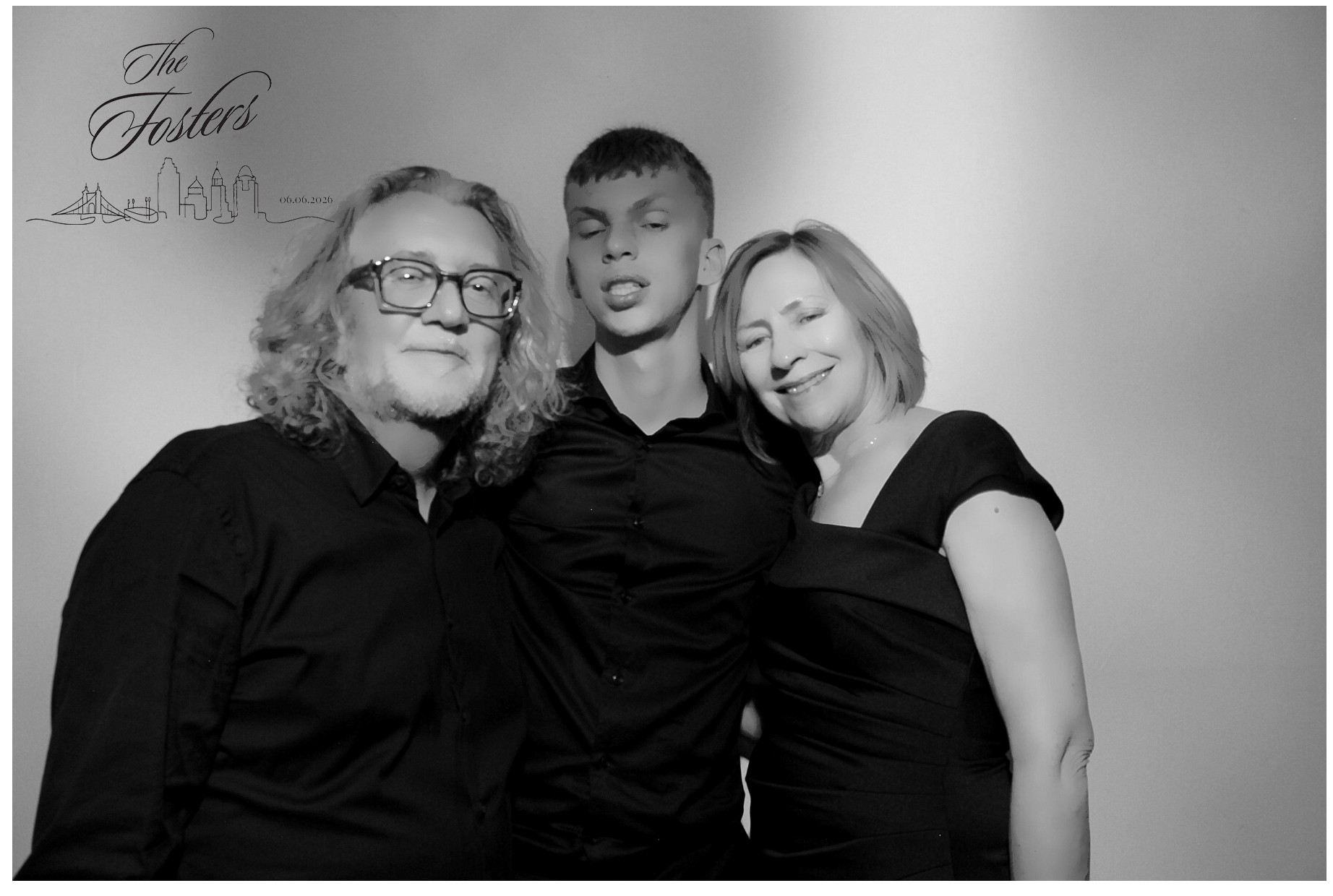 Kylie & Jordan | View more photos from the event at gallery.photoboothcincy.com/u/PhotoBoothCincy/Kylie-Jordan