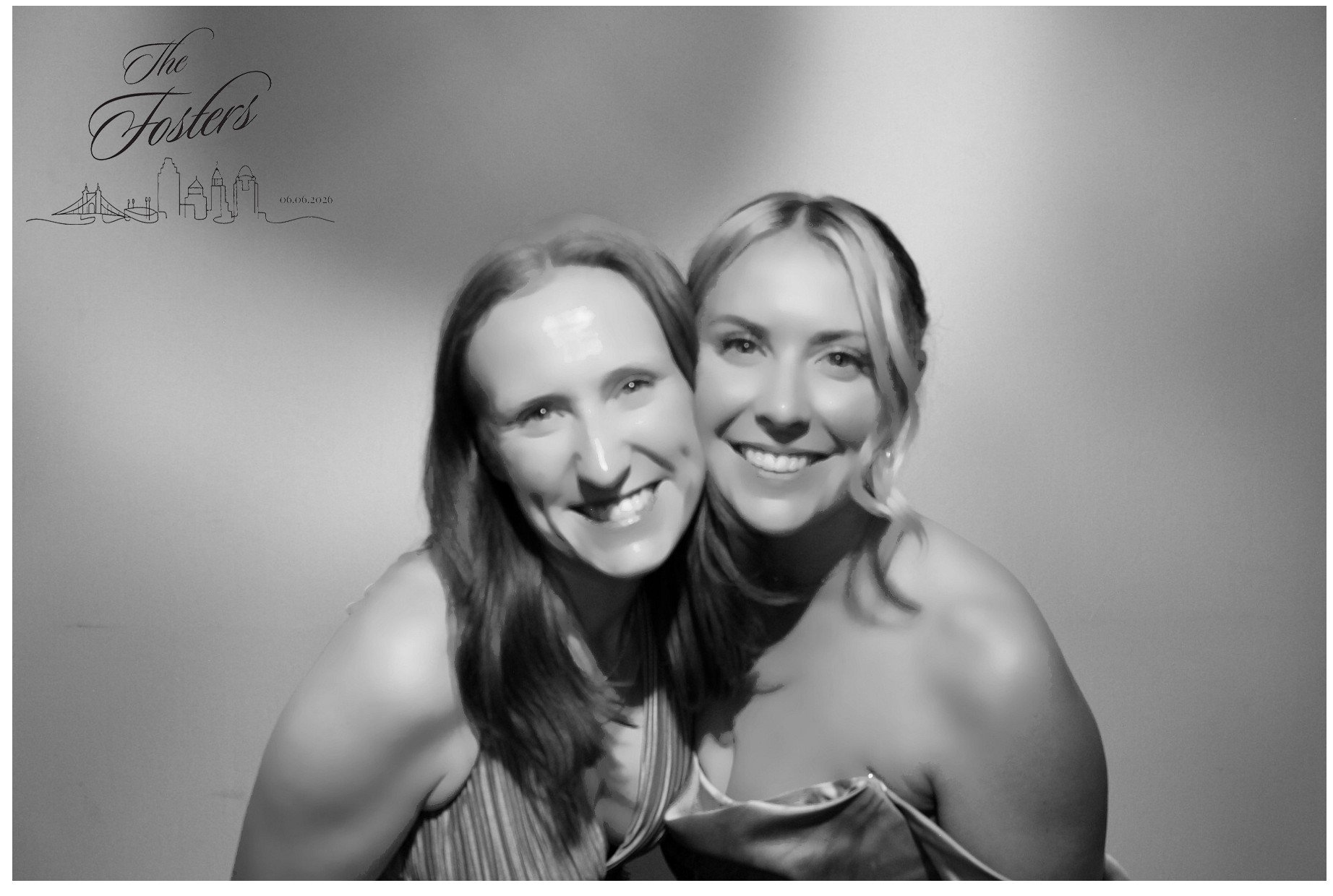 Kylie & Jordan | View more photos from the event at gallery.photoboothcincy.com/u/PhotoBoothCincy/Kylie-Jordan