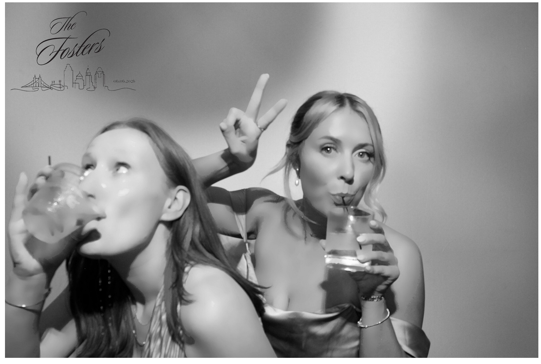 Kylie & Jordan | View more photos from the event at gallery.photoboothcincy.com/u/PhotoBoothCincy/Kylie-Jordan