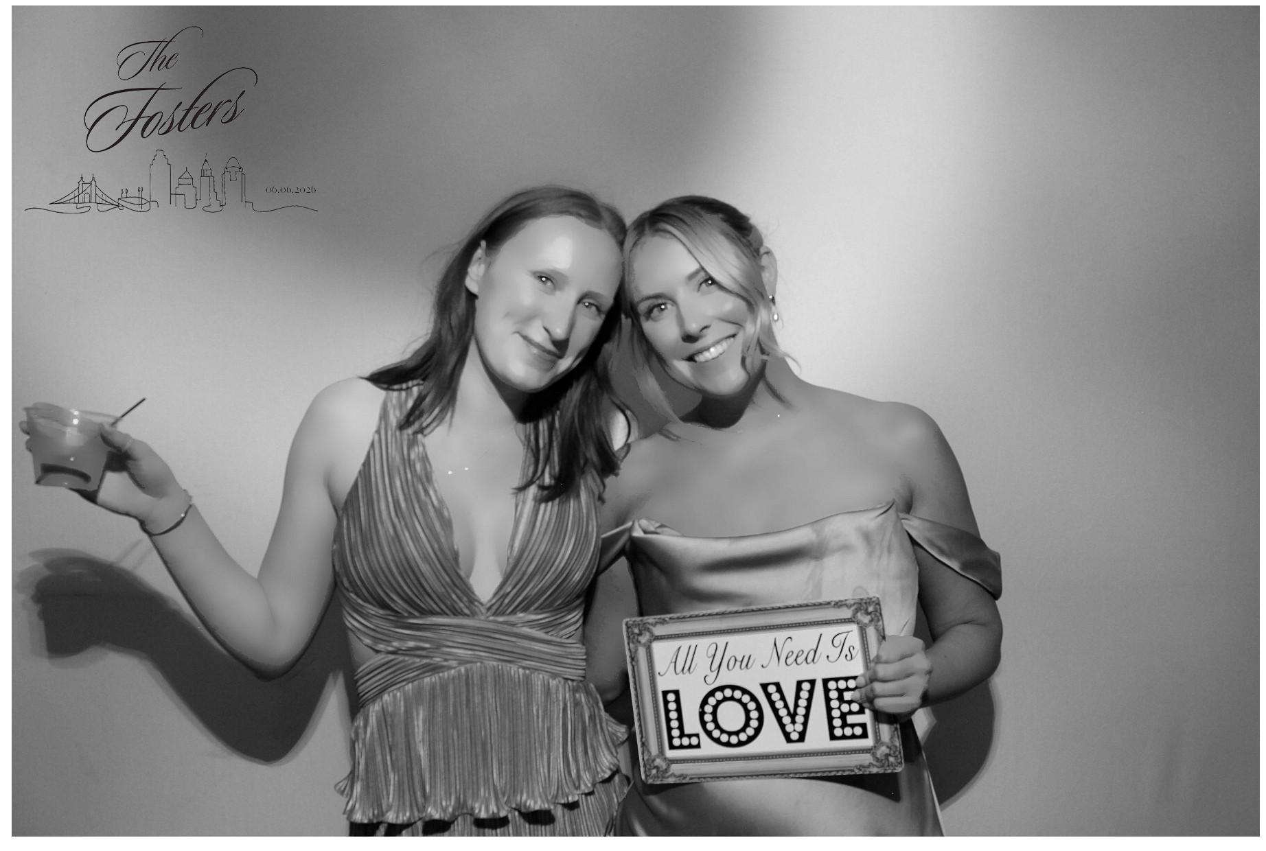 Kylie & Jordan | View more photos from the event at gallery.photoboothcincy.com/u/PhotoBoothCincy/Kylie-Jordan