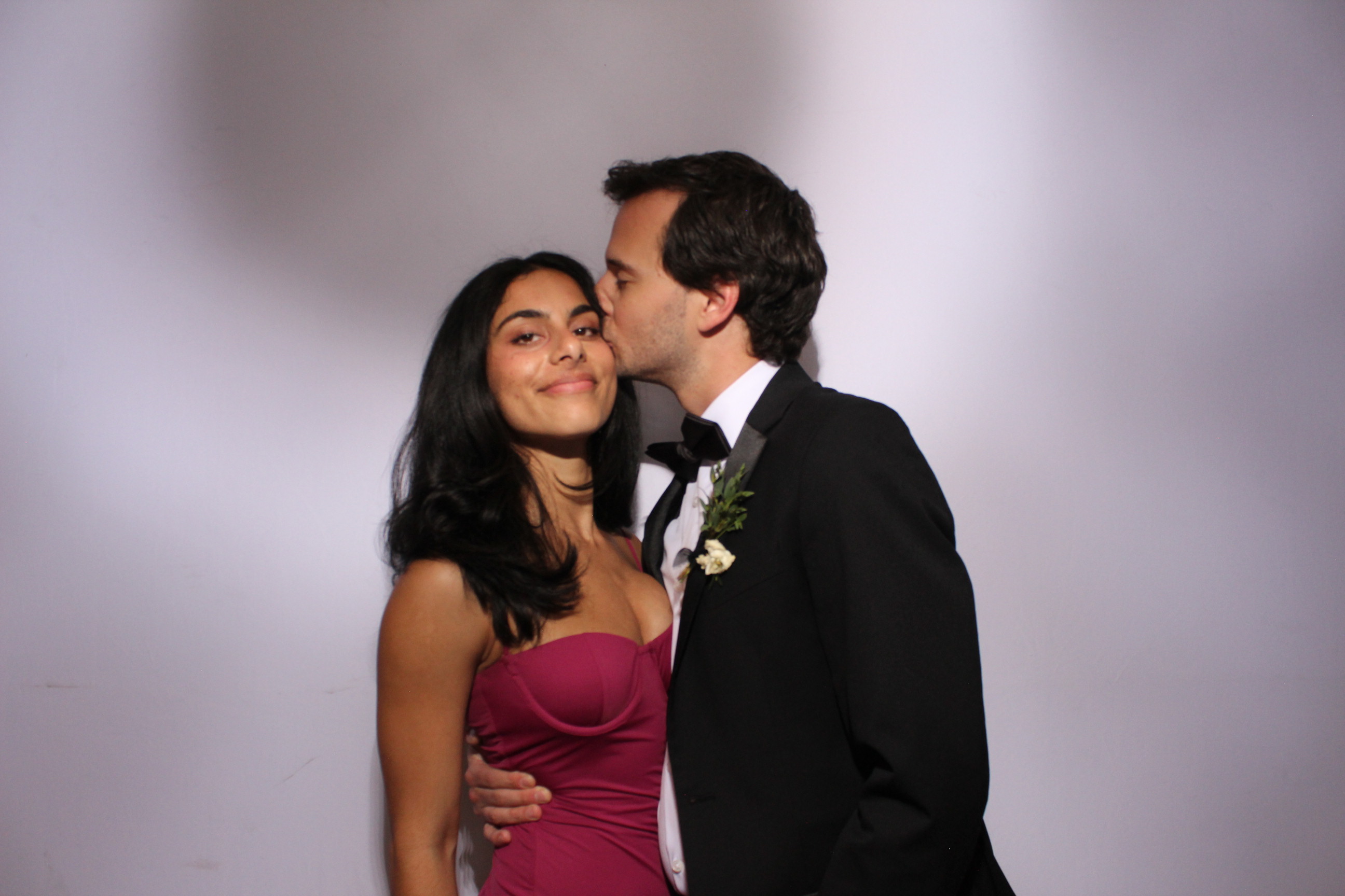 Kylie & Jordan | View more photos from the event at gallery.photoboothcincy.com/u/PhotoBoothCincy/Kylie-Jordan