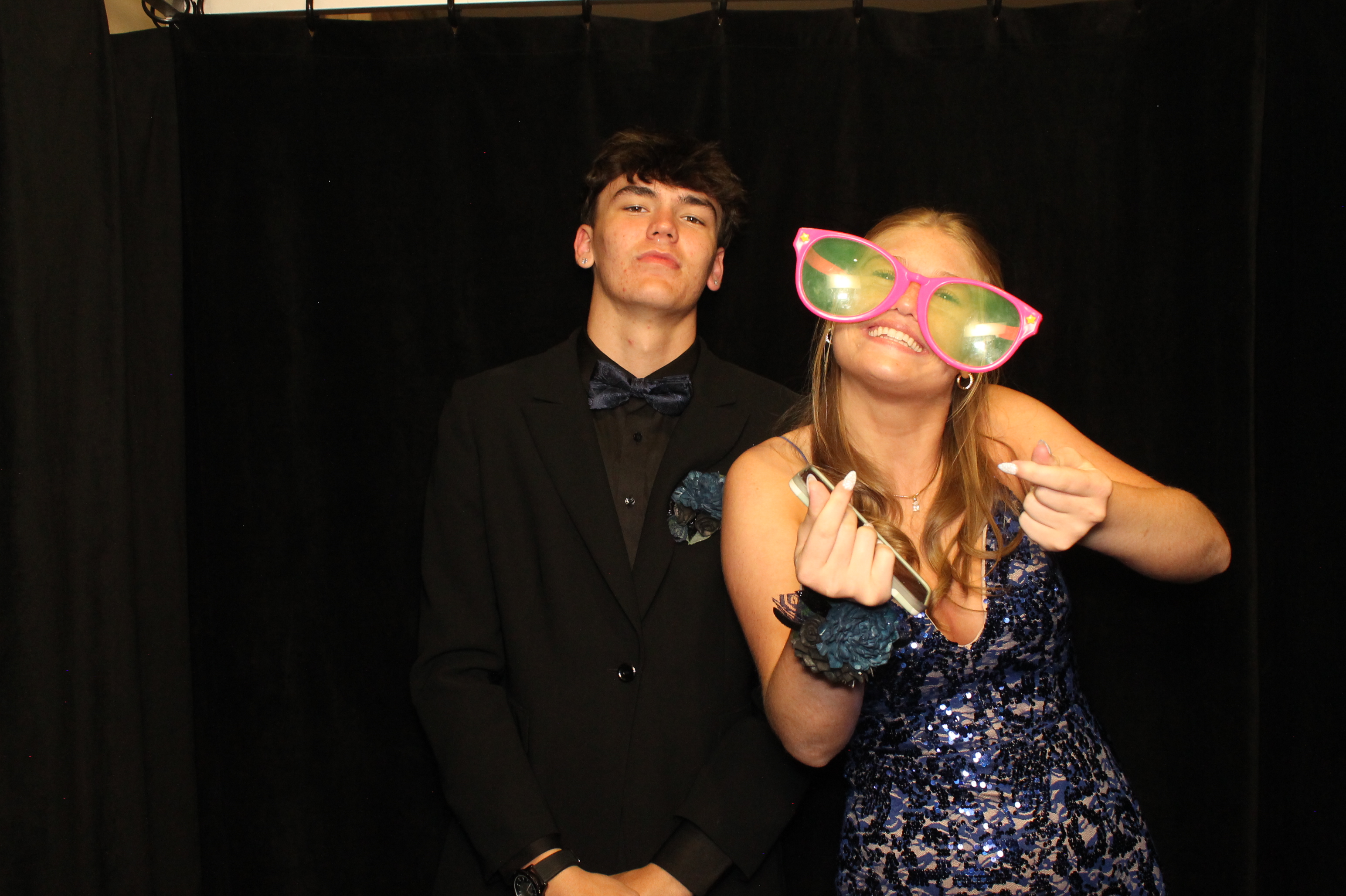 LHS Prom | View more photos from the event at gallery.photoboothcincy.com/u/PhotoBoothCincy/LHS-Prom-0