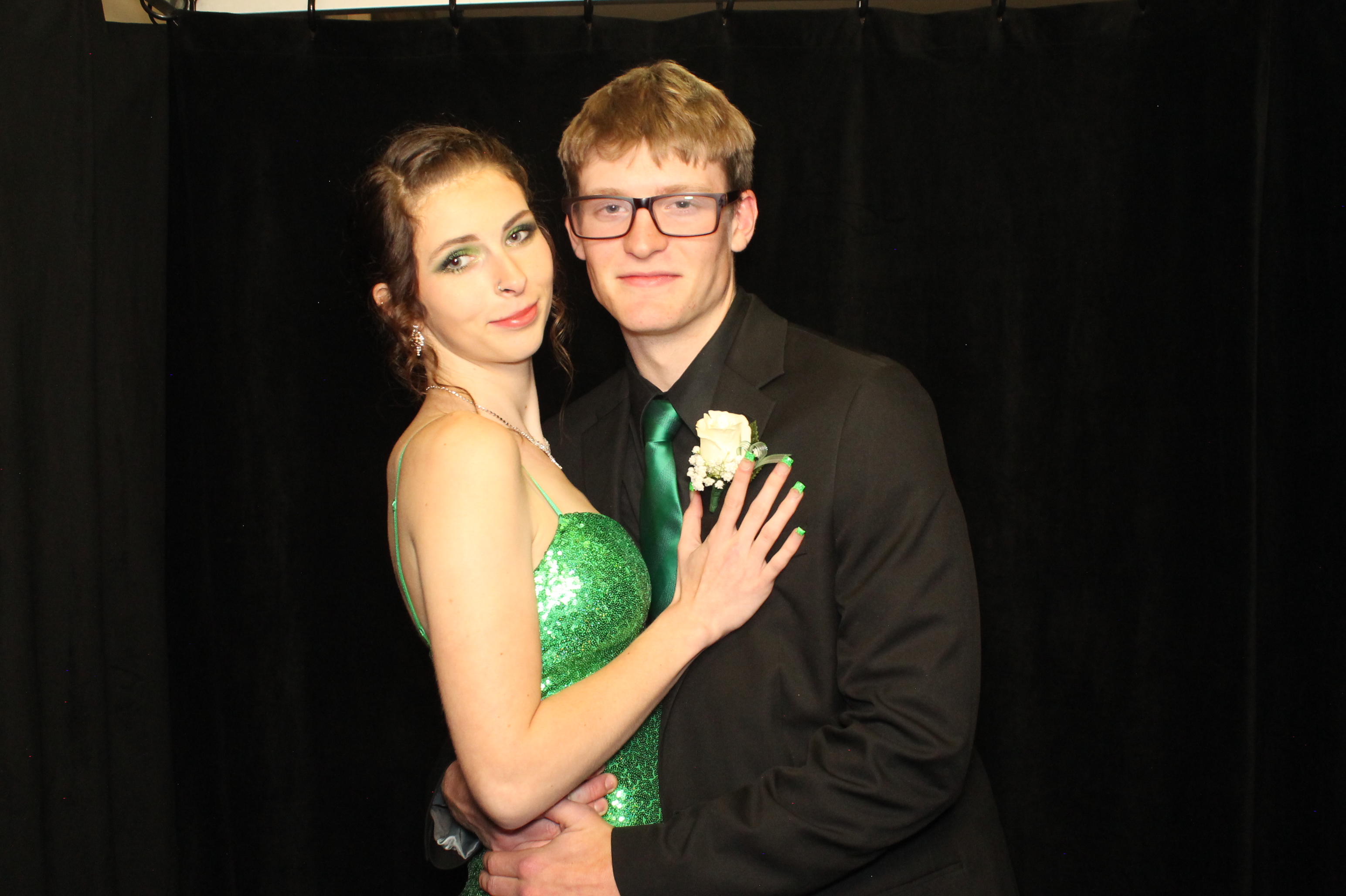 LHS Prom | View more photos from the event at gallery.photoboothcincy.com/u/PhotoBoothCincy/LHS-Prom-0