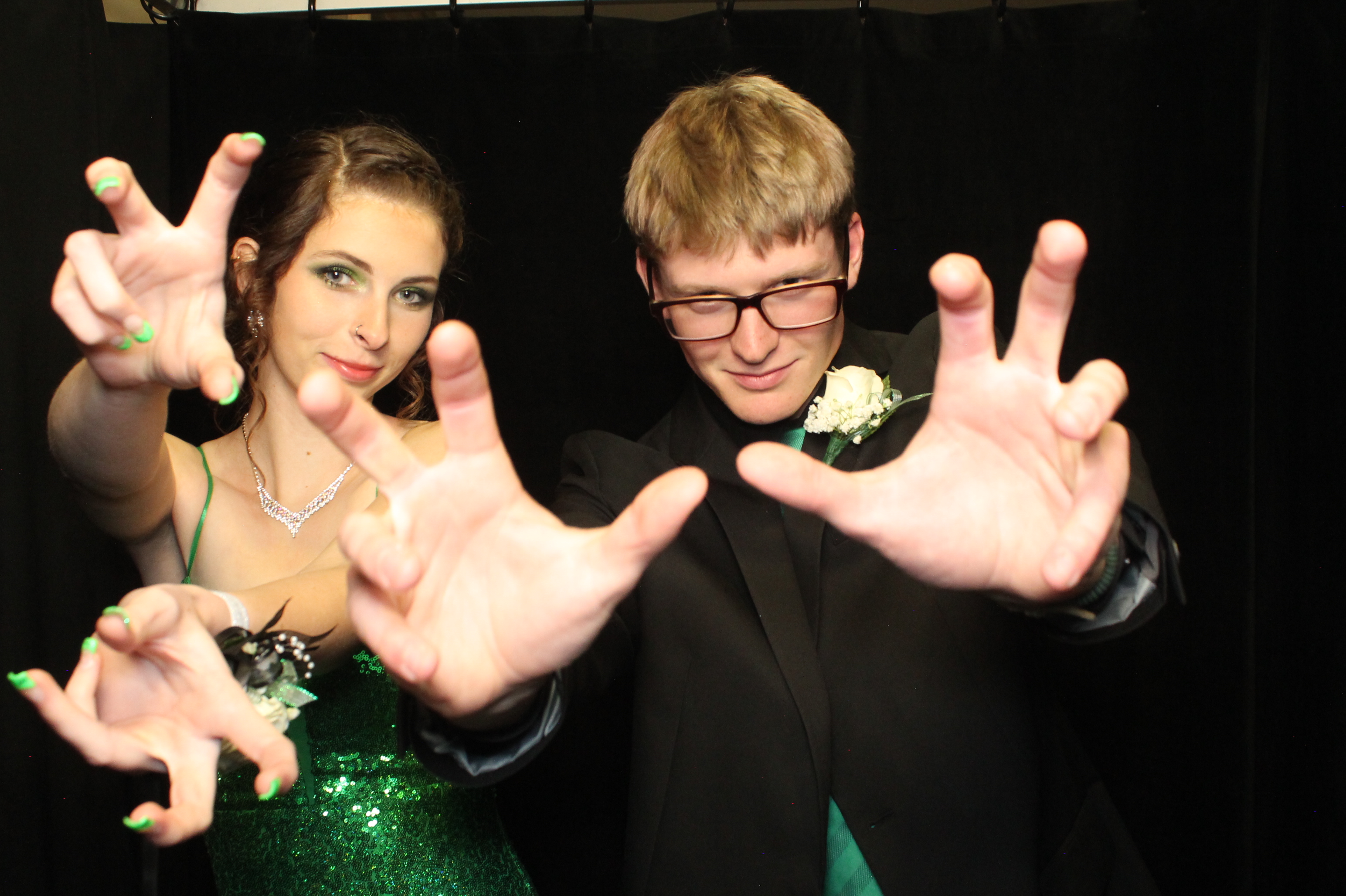 LHS Prom | View more photos from the event at gallery.photoboothcincy.com/u/PhotoBoothCincy/LHS-Prom-0