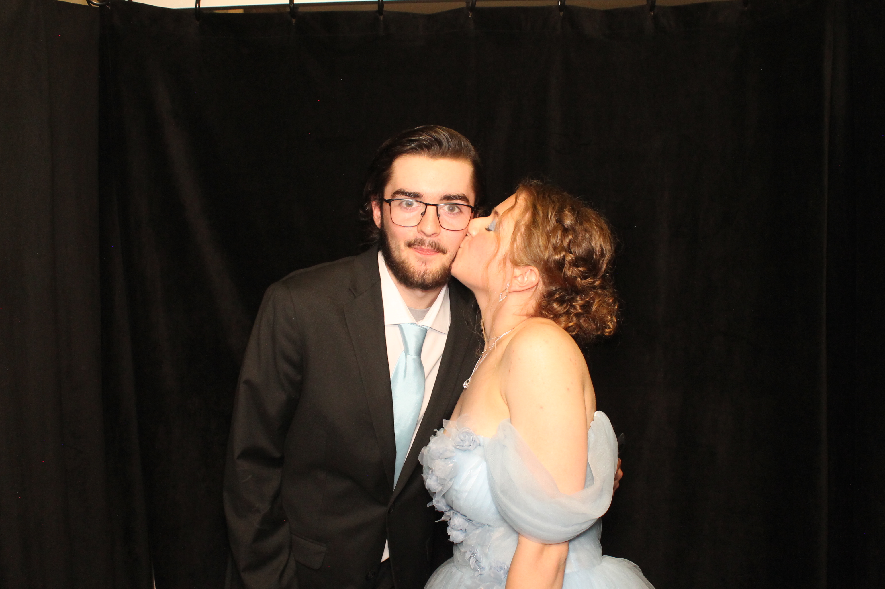LHS Prom | View more photos from the event at gallery.photoboothcincy.com/u/PhotoBoothCincy/LHS-Prom-0