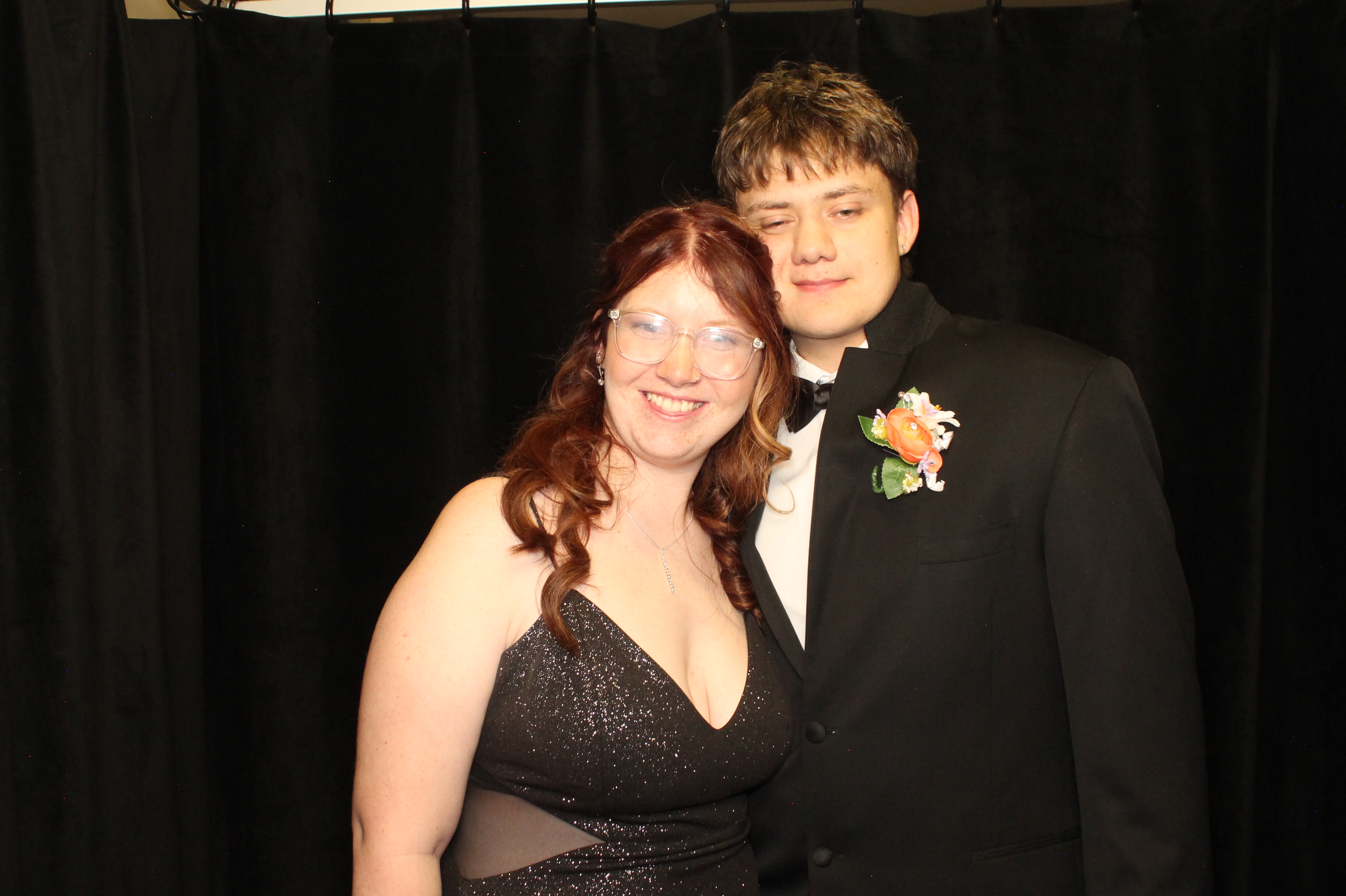 LHS Prom | View more photos from the event at gallery.photoboothcincy.com/u/PhotoBoothCincy/LHS-Prom-0