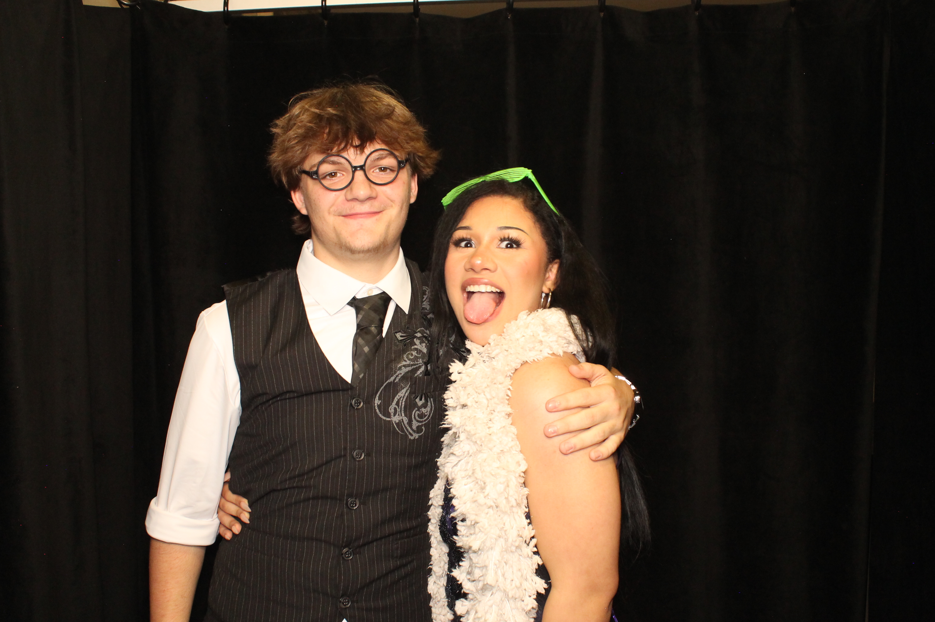 LHS Prom | View more photos from the event at gallery.photoboothcincy.com/u/PhotoBoothCincy/LHS-Prom-0