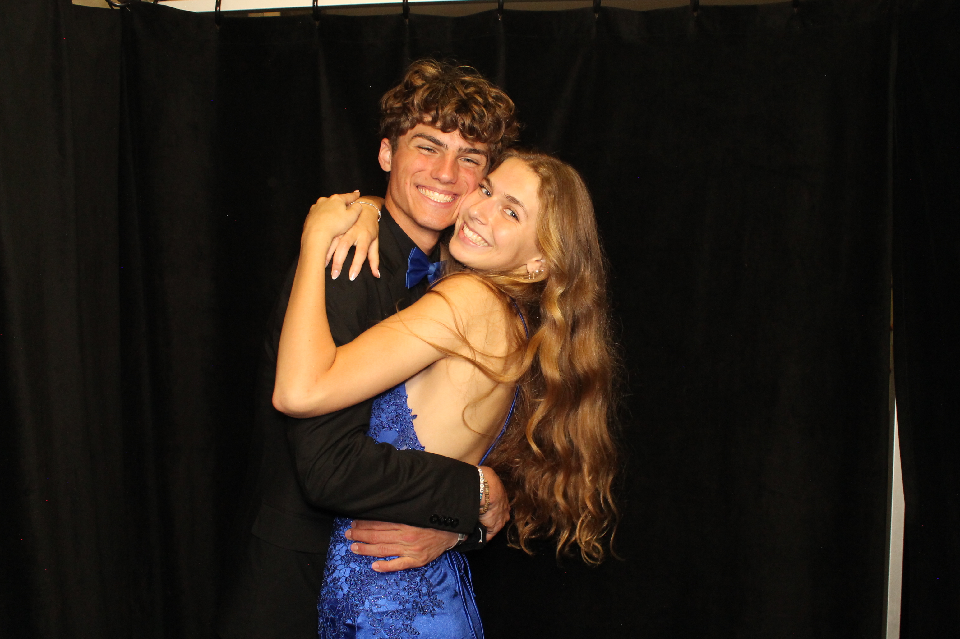 LHS Prom | View more photos from the event at gallery.photoboothcincy.com/u/PhotoBoothCincy/LHS-Prom-0