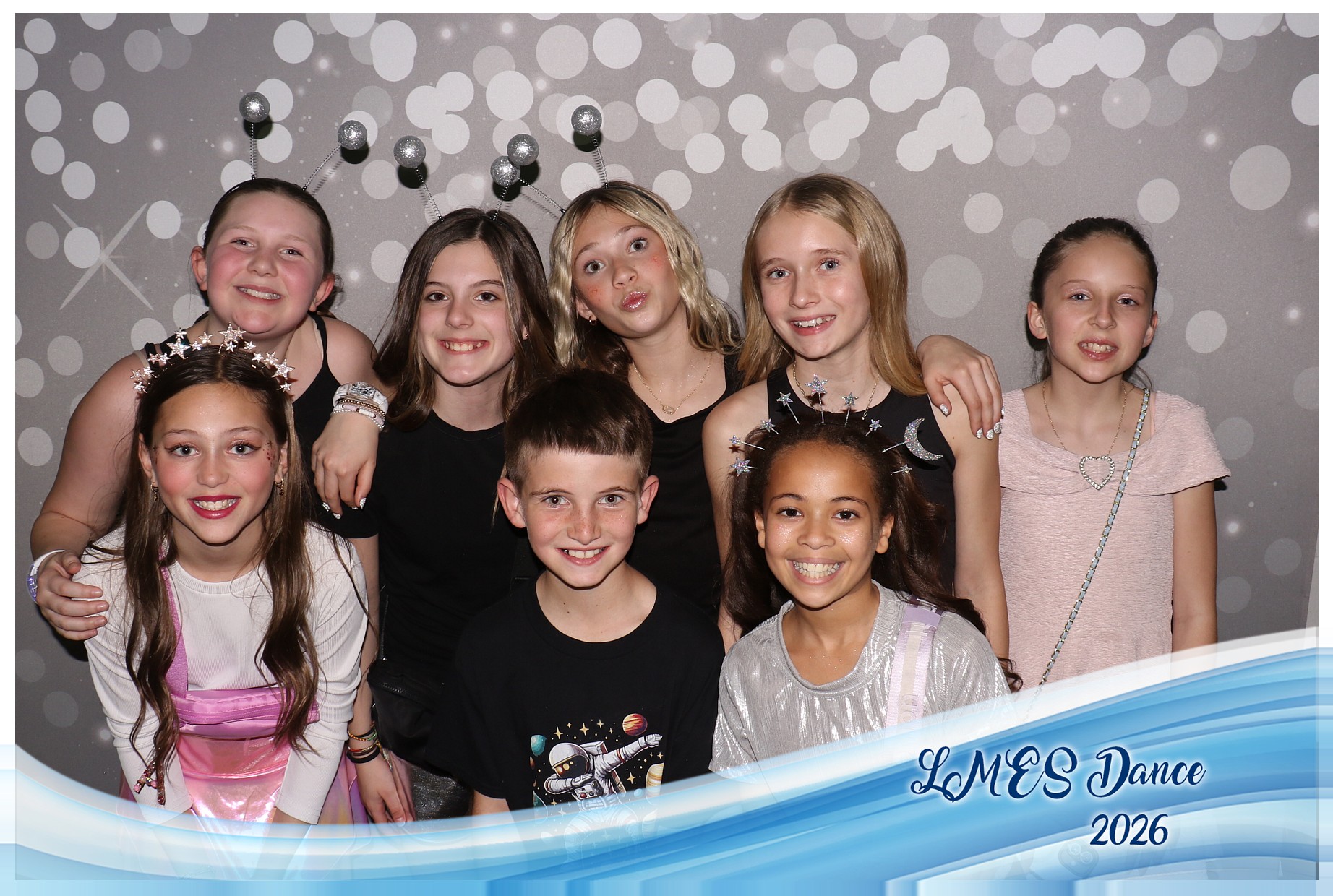LMES Dance 2026 | View more photos from the event at gallery.photoboothcincy.com/u/PhotoBoothCincy/LMES-Dance-2026
