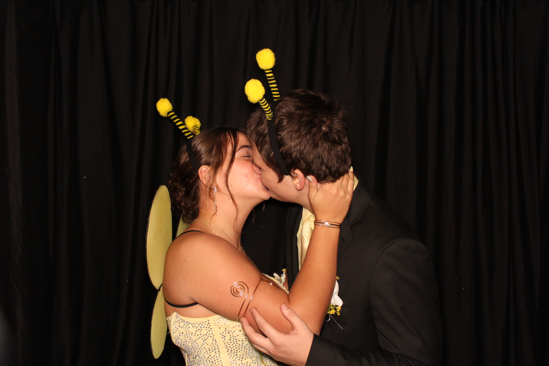 LMHS Homecoming Booth 1 | View more photos from the event at gallery.photoboothcincy.com/u/PhotoBoothCincy/LMHS-Homecoming-Booth-1