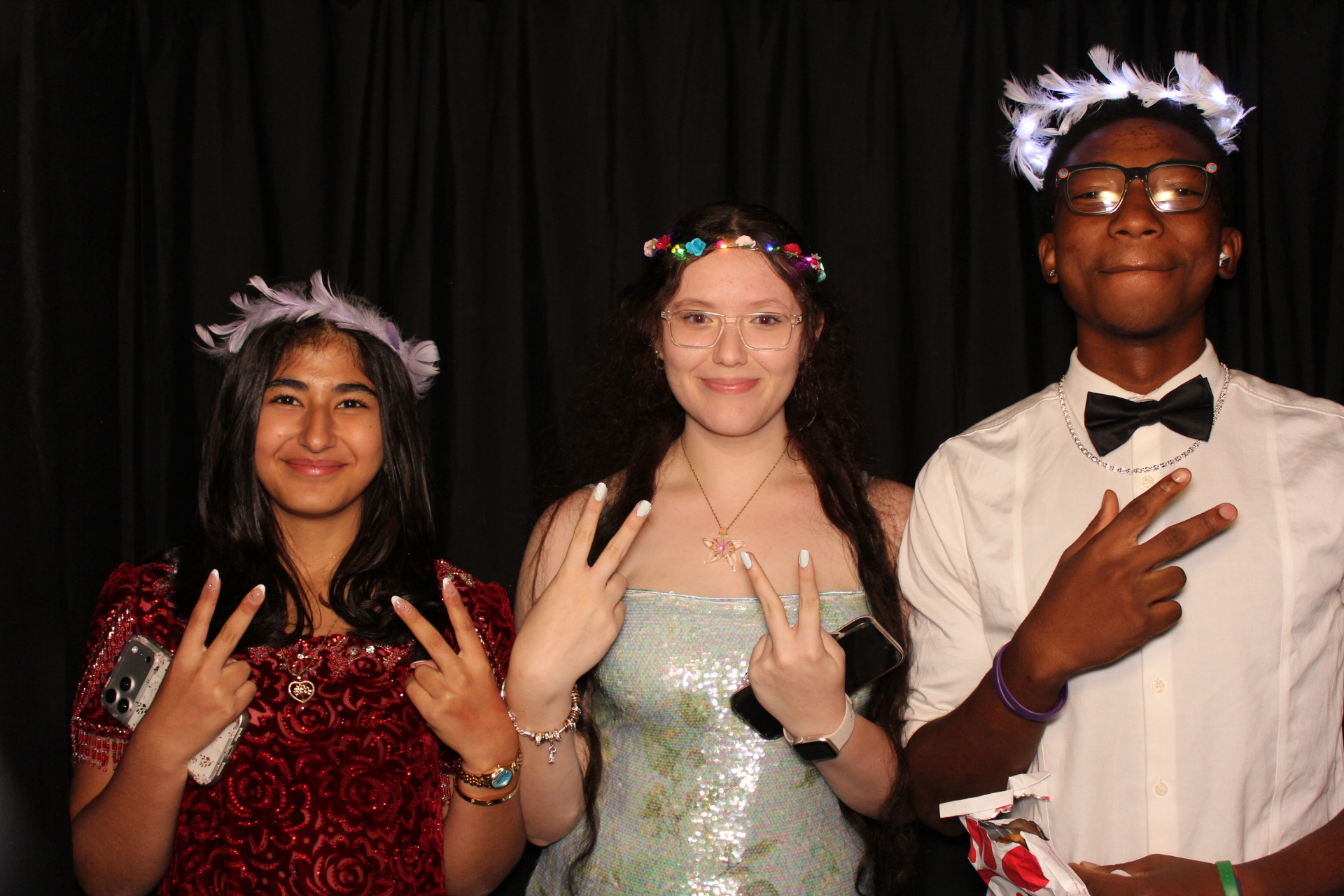 LMHS Homecoming Booth 1 | View more photos from the event at gallery.photoboothcincy.com/u/PhotoBoothCincy/LMHS-Homecoming-Booth-1