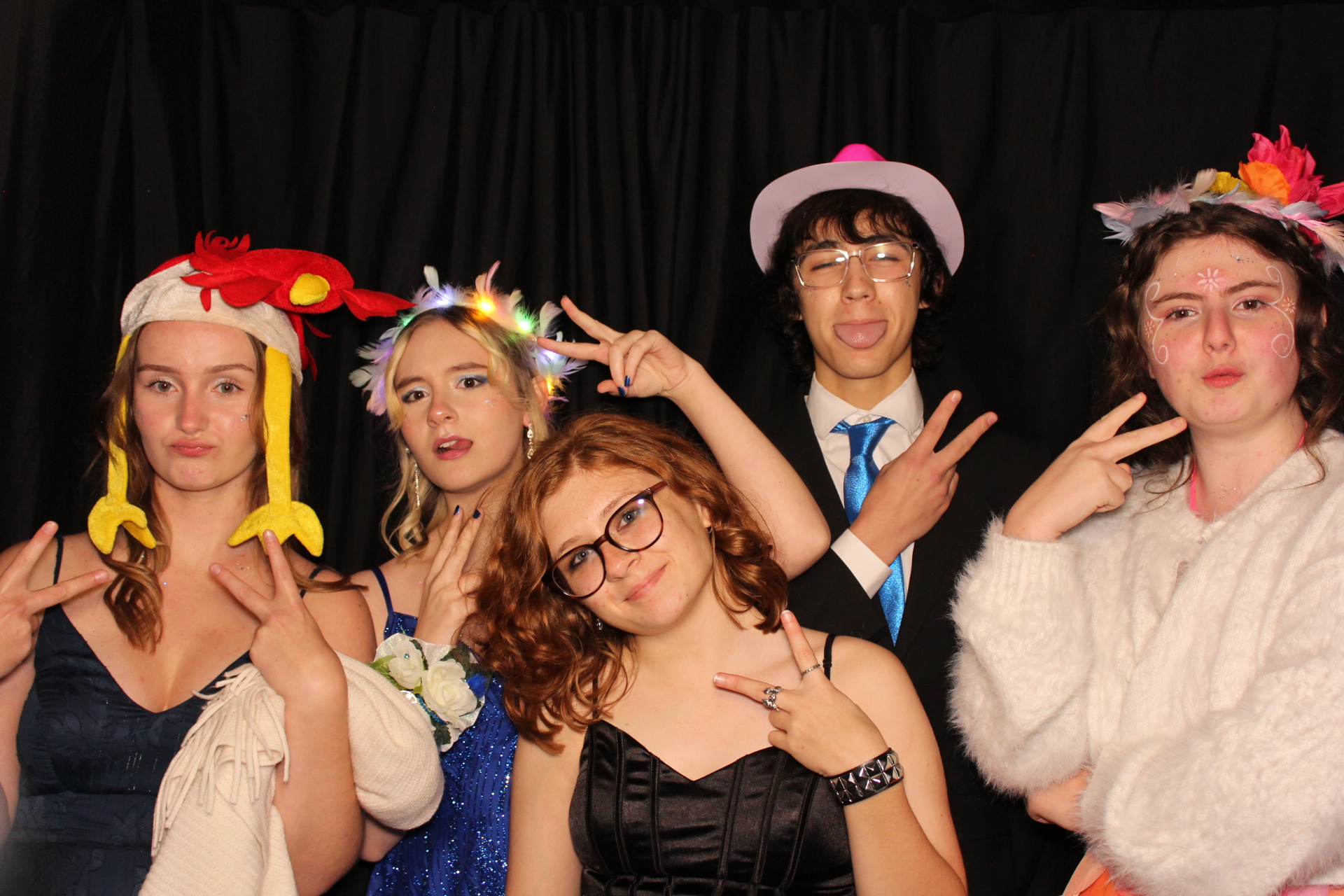 LMHS Homecoming Booth 1 | View more photos from the event at gallery.photoboothcincy.com/u/PhotoBoothCincy/LMHS-Homecoming-Booth-1