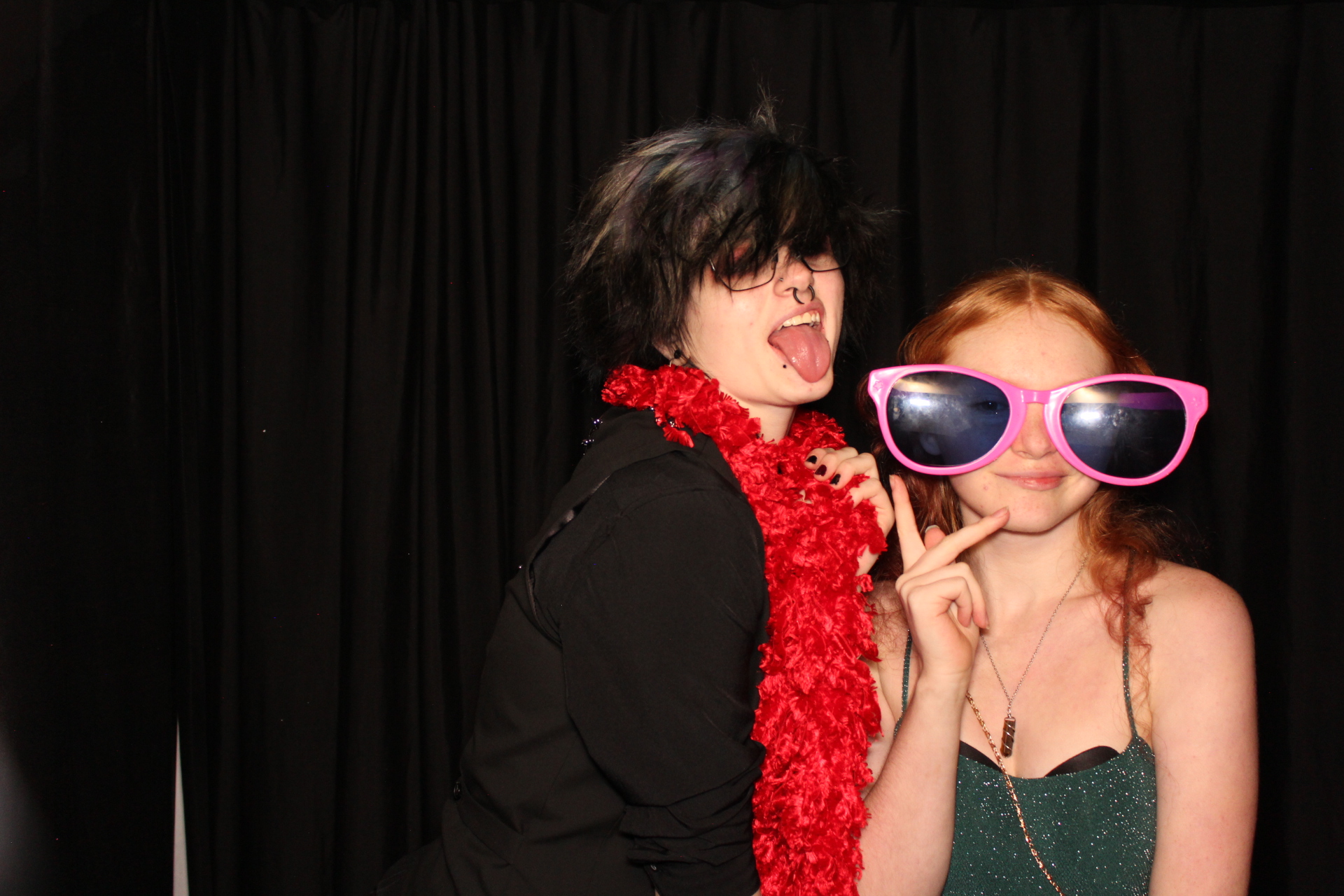 LMHS Homecoming Booth 1 | View more photos from the event at gallery.photoboothcincy.com/u/PhotoBoothCincy/LMHS-Homecoming-Booth-1
