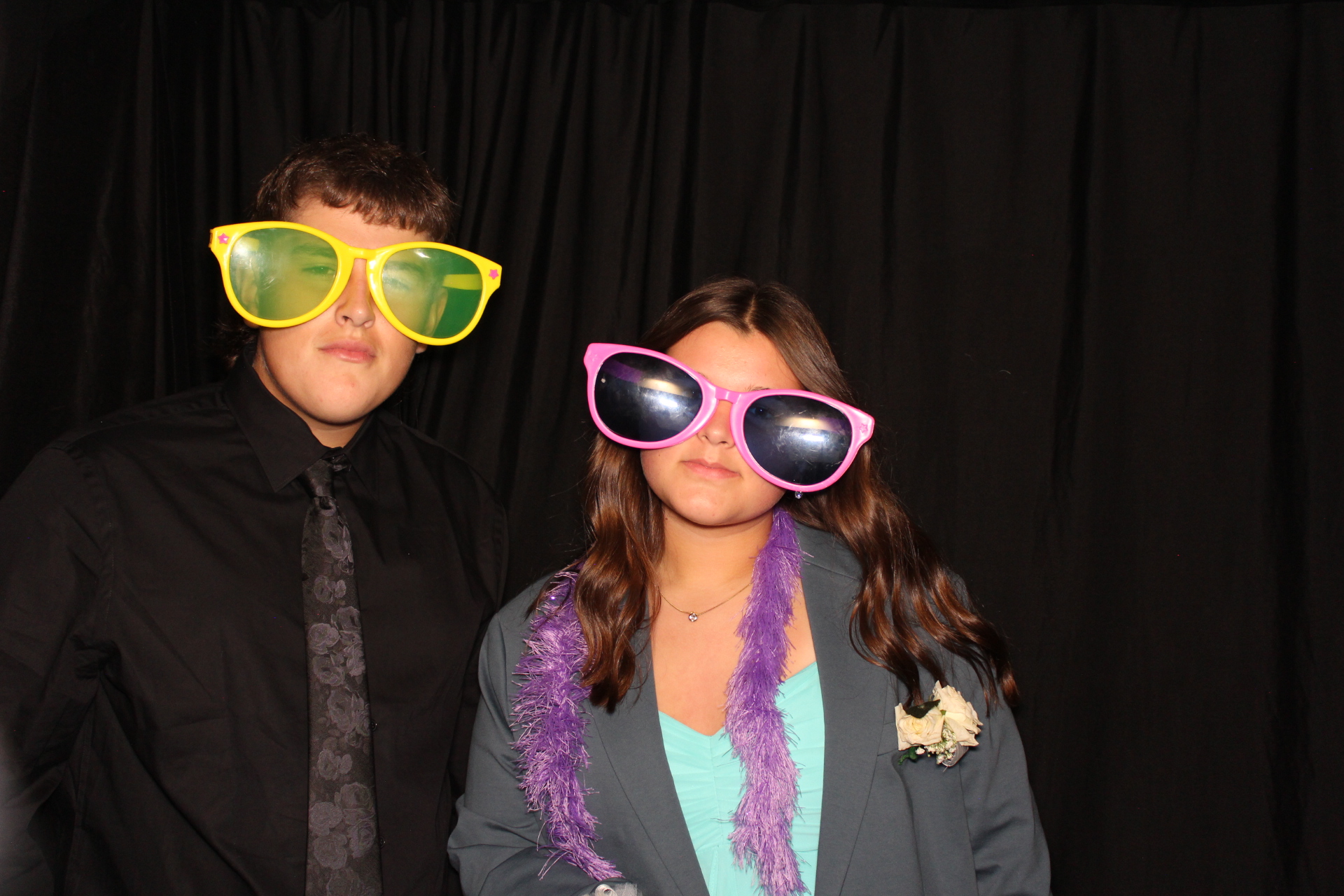 LMHS Homecoming Booth 1 | View more photos from the event at gallery.photoboothcincy.com/u/PhotoBoothCincy/LMHS-Homecoming-Booth-1