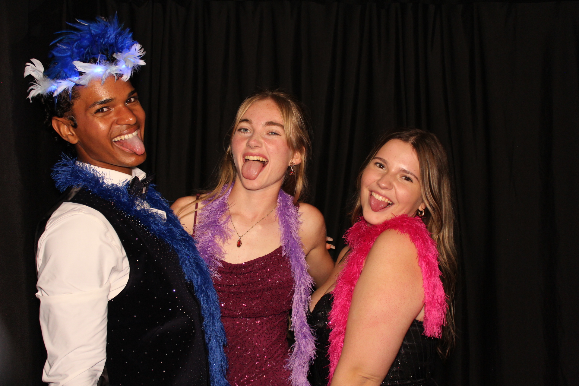 LMHS Homecoming Booth 1 | View more photos from the event at gallery.photoboothcincy.com/u/PhotoBoothCincy/LMHS-Homecoming-Booth-1