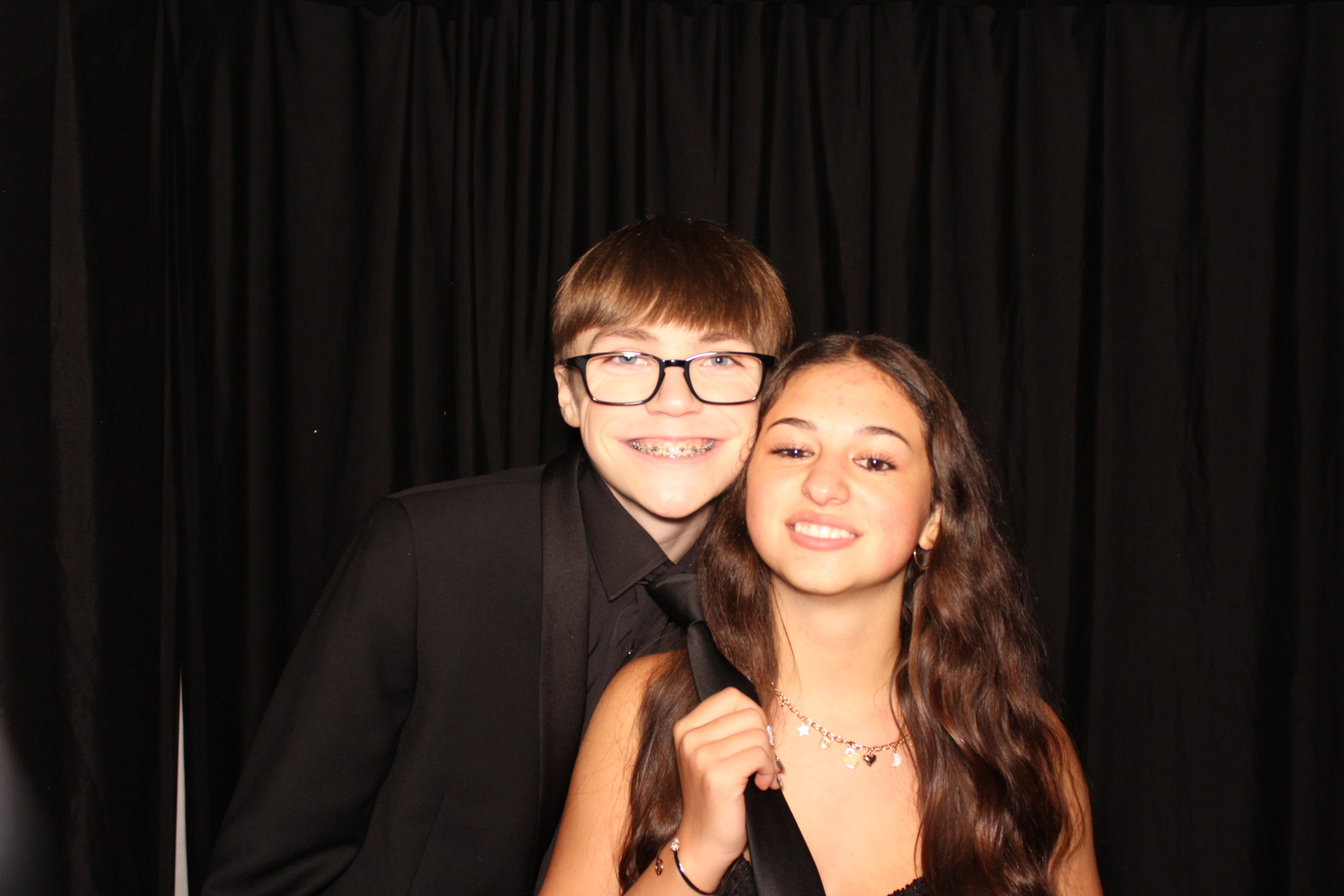 LMHS Homecoming Booth 1 | View more photos from the event at gallery.photoboothcincy.com/u/PhotoBoothCincy/LMHS-Homecoming-Booth-1