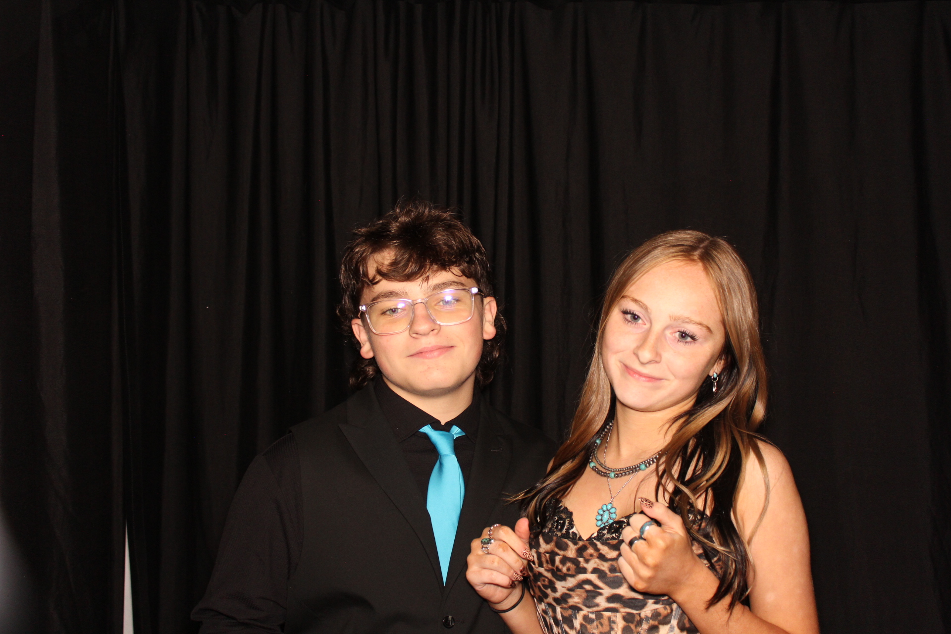 LMHS Homecoming Booth 1 | View more photos from the event at gallery.photoboothcincy.com/u/PhotoBoothCincy/LMHS-Homecoming-Booth-1