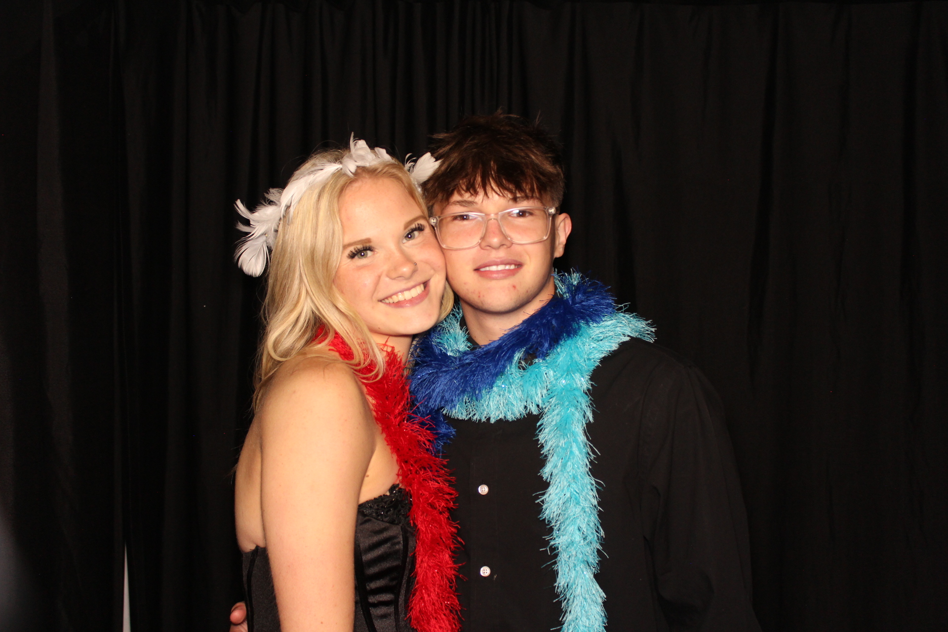 LMHS Homecoming Booth 1 | View more photos from the event at gallery.photoboothcincy.com/u/PhotoBoothCincy/LMHS-Homecoming-Booth-1