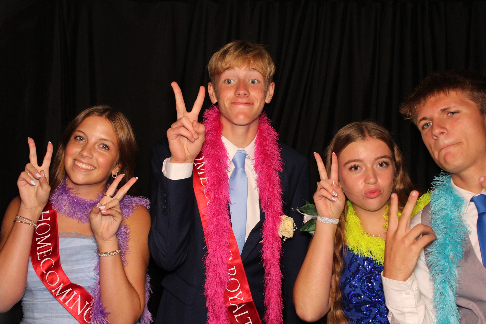 LMHS Homecoming Booth 1 | View more photos from the event at gallery.photoboothcincy.com/u/PhotoBoothCincy/LMHS-Homecoming-Booth-1