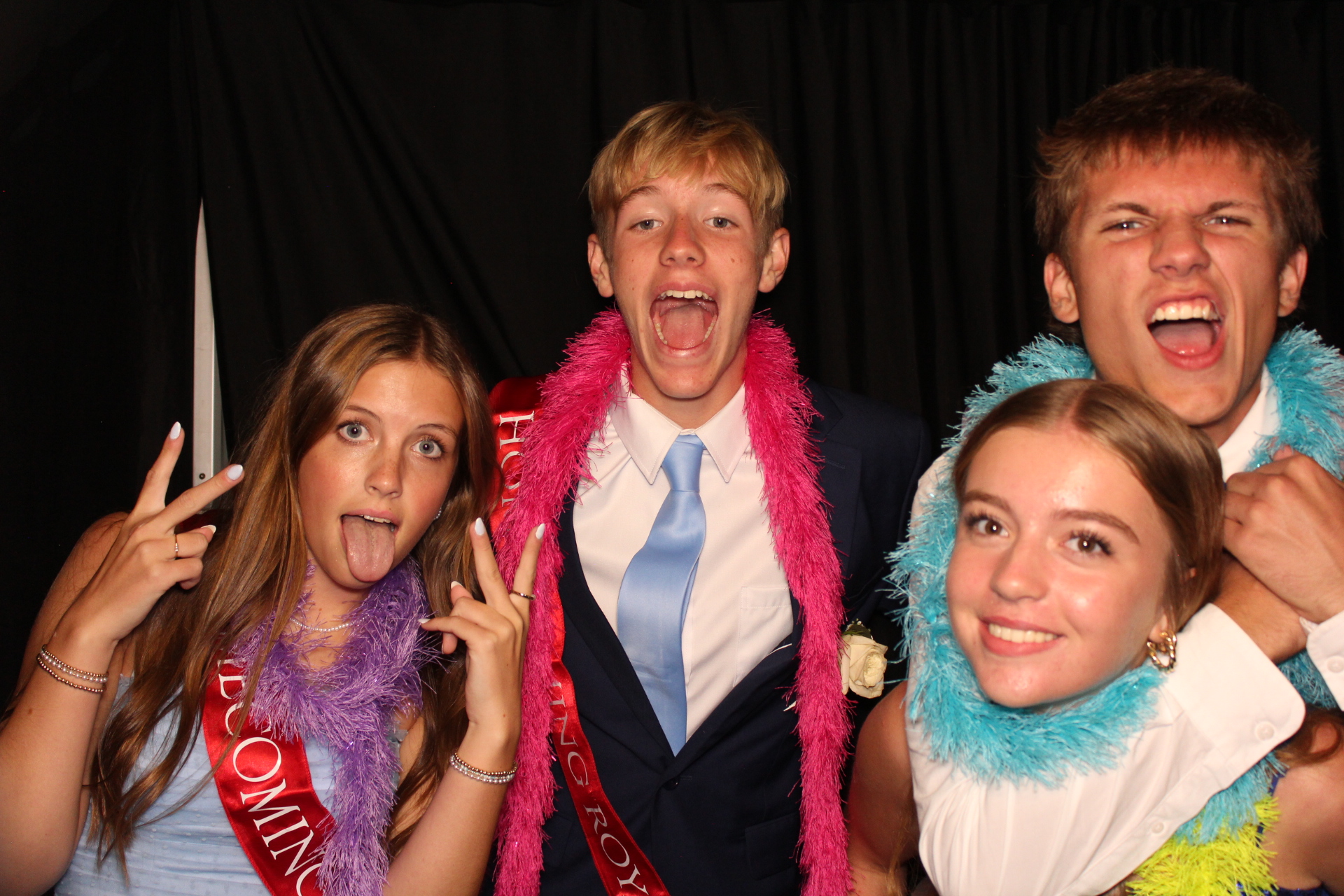 LMHS Homecoming Booth 1 | View more photos from the event at gallery.photoboothcincy.com/u/PhotoBoothCincy/LMHS-Homecoming-Booth-1