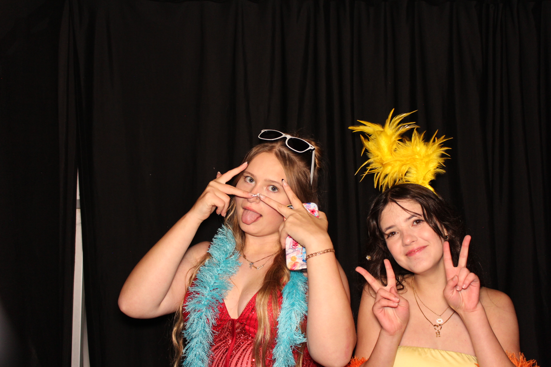 LMHS Homecoming Booth 1 | View more photos from the event at gallery.photoboothcincy.com/u/PhotoBoothCincy/LMHS-Homecoming-Booth-1