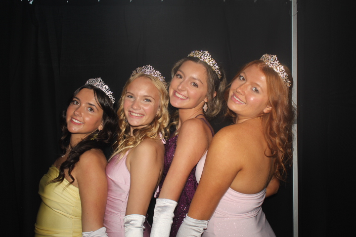 LMHS Homecoming Booth 2 | View more photos from the event at gallery.photoboothcincy.com/u/PhotoBoothCincy/LMHS-Homecoming-Booth-2