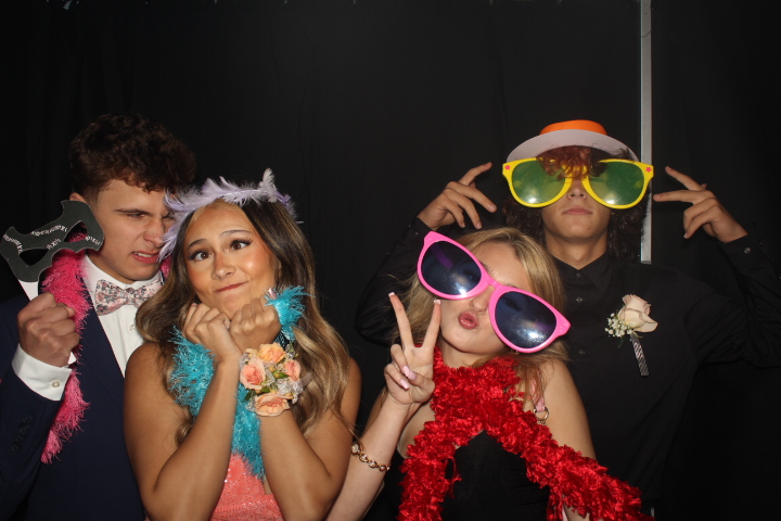 LMHS Homecoming Booth 2 | View more photos from the event at gallery.photoboothcincy.com/u/PhotoBoothCincy/LMHS-Homecoming-Booth-2
