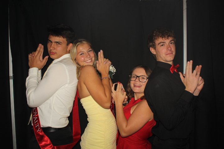 LMHS Homecoming Booth 2 | View more photos from the event at gallery.photoboothcincy.com/u/PhotoBoothCincy/LMHS-Homecoming-Booth-2