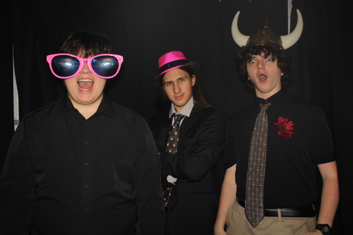 LMHS Homecoming Booth 2 | View more photos from the event at gallery.photoboothcincy.com/u/PhotoBoothCincy/LMHS-Homecoming-Booth-2