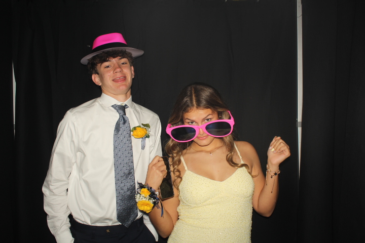 LMHS Homecoming Booth 2 | View more photos from the event at gallery.photoboothcincy.com/u/PhotoBoothCincy/LMHS-Homecoming-Booth-2