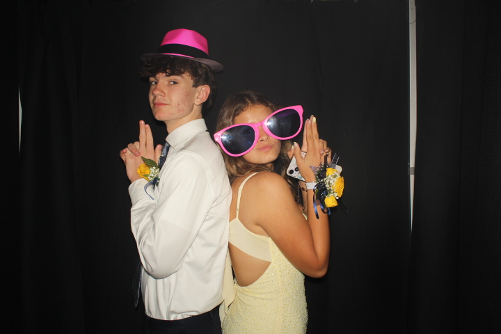LMHS Homecoming Booth 2 | View more photos from the event at gallery.photoboothcincy.com/u/PhotoBoothCincy/LMHS-Homecoming-Booth-2