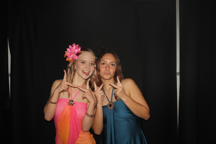 LMHS Homecoming Booth 2 | View more photos from the event at gallery.photoboothcincy.com/u/PhotoBoothCincy/LMHS-Homecoming-Booth-2