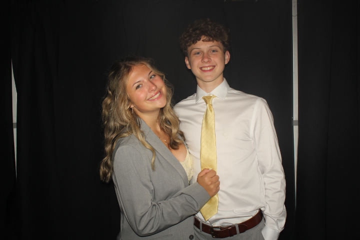 LMHS Homecoming Booth 2 | View more photos from the event at gallery.photoboothcincy.com/u/PhotoBoothCincy/LMHS-Homecoming-Booth-2