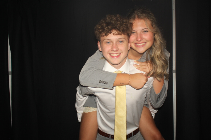 LMHS Homecoming Booth 2 | View more photos from the event at gallery.photoboothcincy.com/u/PhotoBoothCincy/LMHS-Homecoming-Booth-2