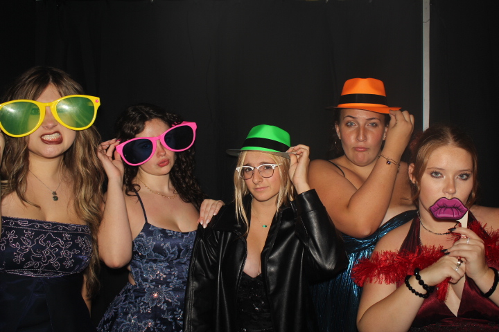LMHS Homecoming Booth 2 | View more photos from the event at gallery.photoboothcincy.com/u/PhotoBoothCincy/LMHS-Homecoming-Booth-2