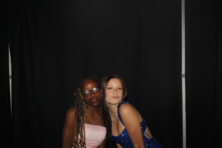 LMHS Homecoming Booth 2 | View more photos from the event at gallery.photoboothcincy.com/u/PhotoBoothCincy/LMHS-Homecoming-Booth-2