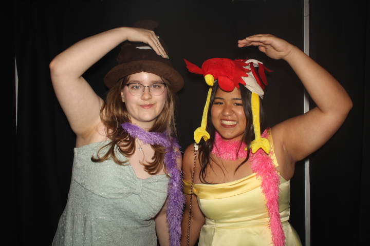 LMHS Homecoming Booth 2 | View more photos from the event at gallery.photoboothcincy.com/u/PhotoBoothCincy/LMHS-Homecoming-Booth-2