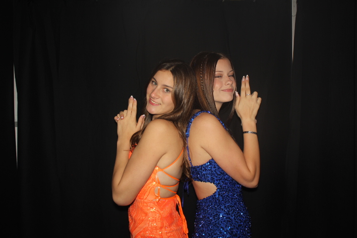 LMHS Homecoming Booth 2 | View more photos from the event at gallery.photoboothcincy.com/u/PhotoBoothCincy/LMHS-Homecoming-Booth-2