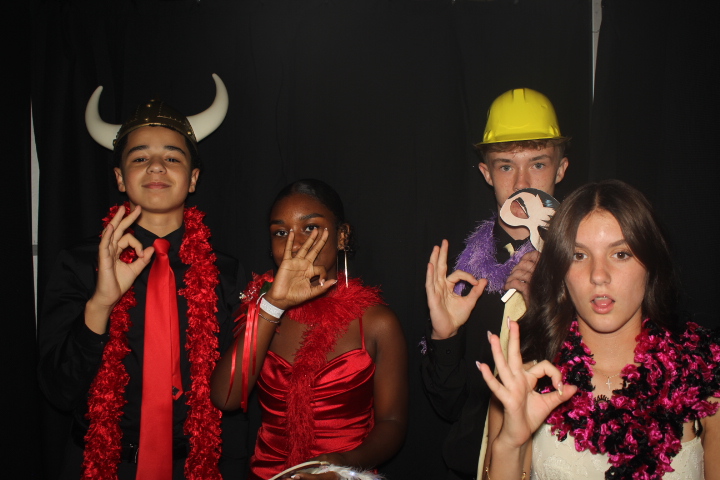 LMHS Homecoming Booth 2 | View more photos from the event at gallery.photoboothcincy.com/u/PhotoBoothCincy/LMHS-Homecoming-Booth-2